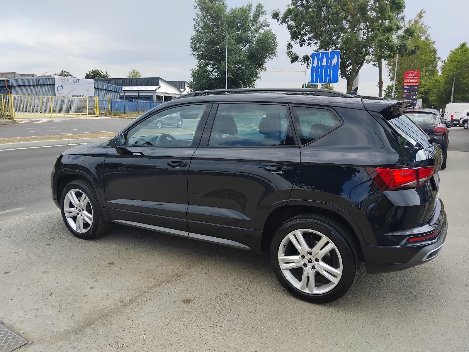 Seat Ateca 2,0 TDI DSG FR,150Ks,HR Auto,Navi,Rik.Kam,Virtu,Top Stanje,, fotografija 6