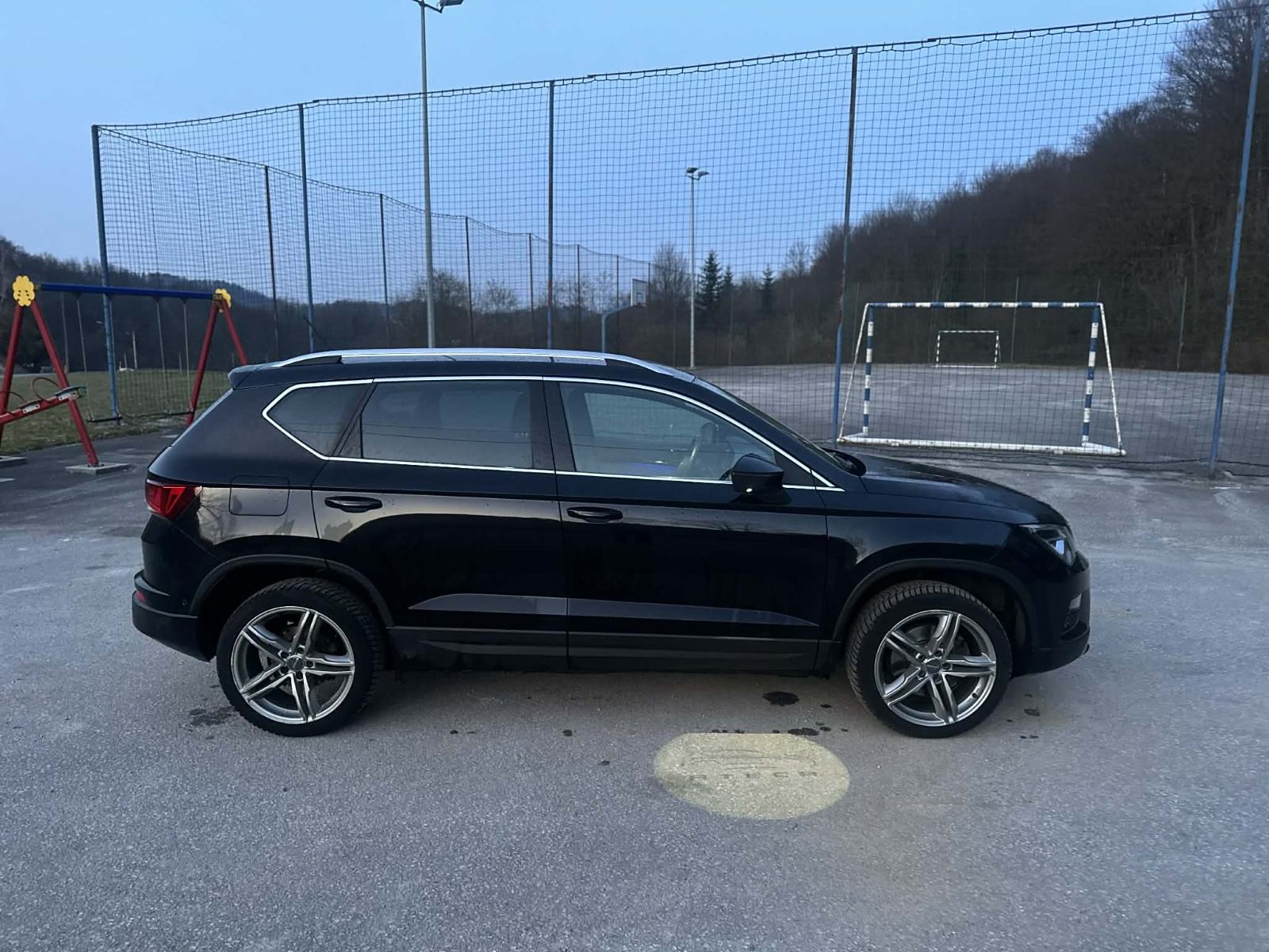 Seat Ateca 2,0 TDI DSG automatik ,4x4,140kw, fotografija 4