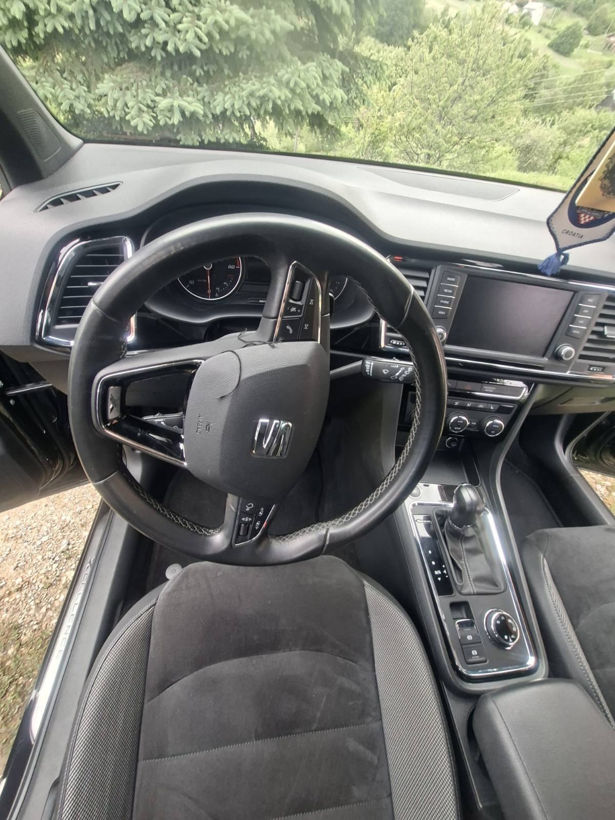 Seat Ateca 2,0 TDI DSG automatik ,4x4,140kw, fotografija 14