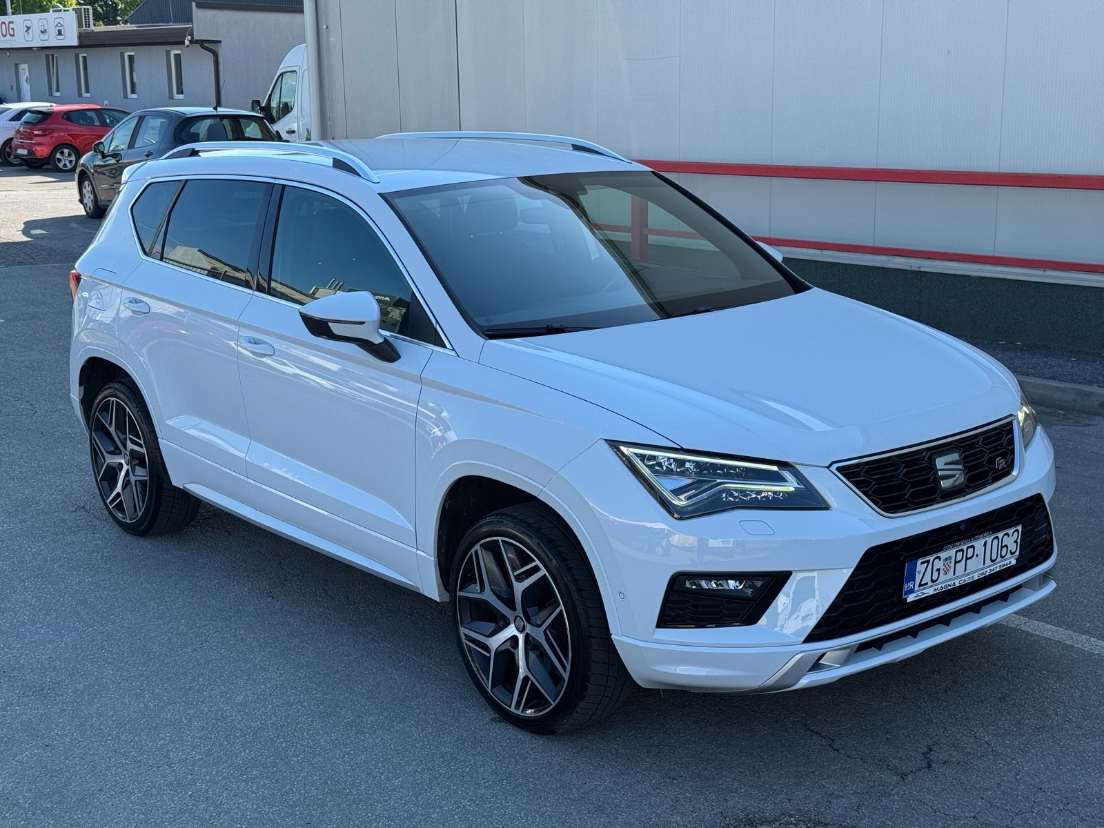 Seat Ateca 2,0 TDI DSG 4x4 190KS #FR LINE# VIRTUAL#LED# KAMERA#NAVI, fotografija 7