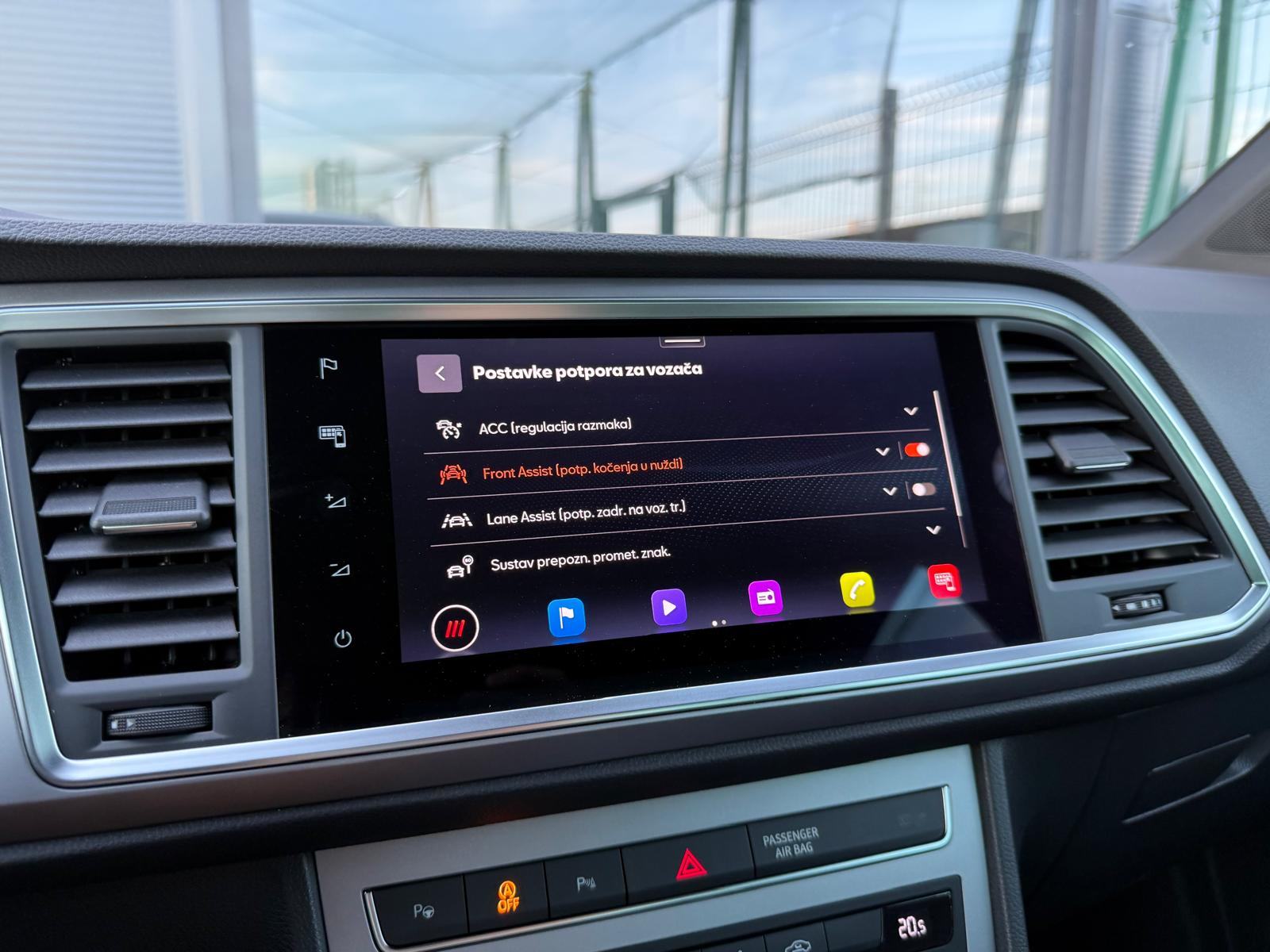 Seat Ateca 2,0 TDI DSG FR °NAVI°KAMERA°AMBIENTE L.°LEASING BEZ UČEŠĆA°, fotografija 17