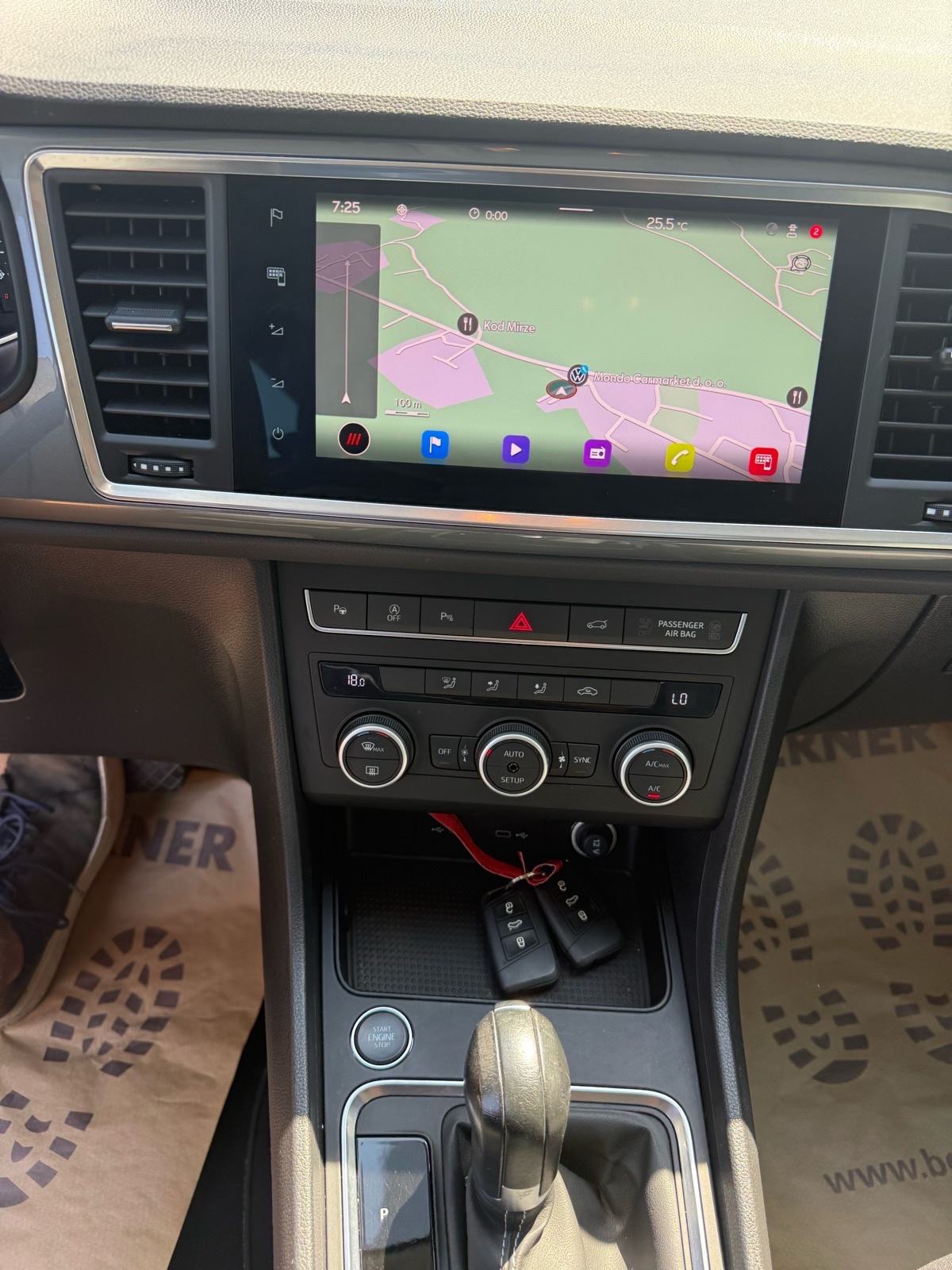 Seat Ateca 2,0 TDI DSG LED Navi Kamera, fotografija 13