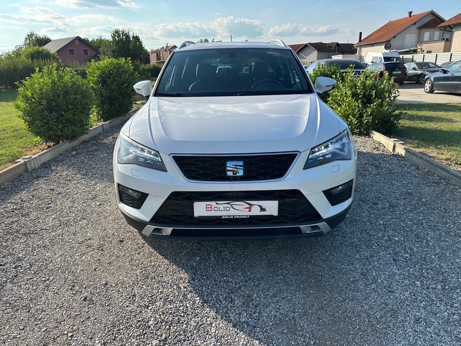 Seat Ateca 2,0 TDI DSG 4x4, PANO, 360 Kamera, Veliki servis, fotografija 2
