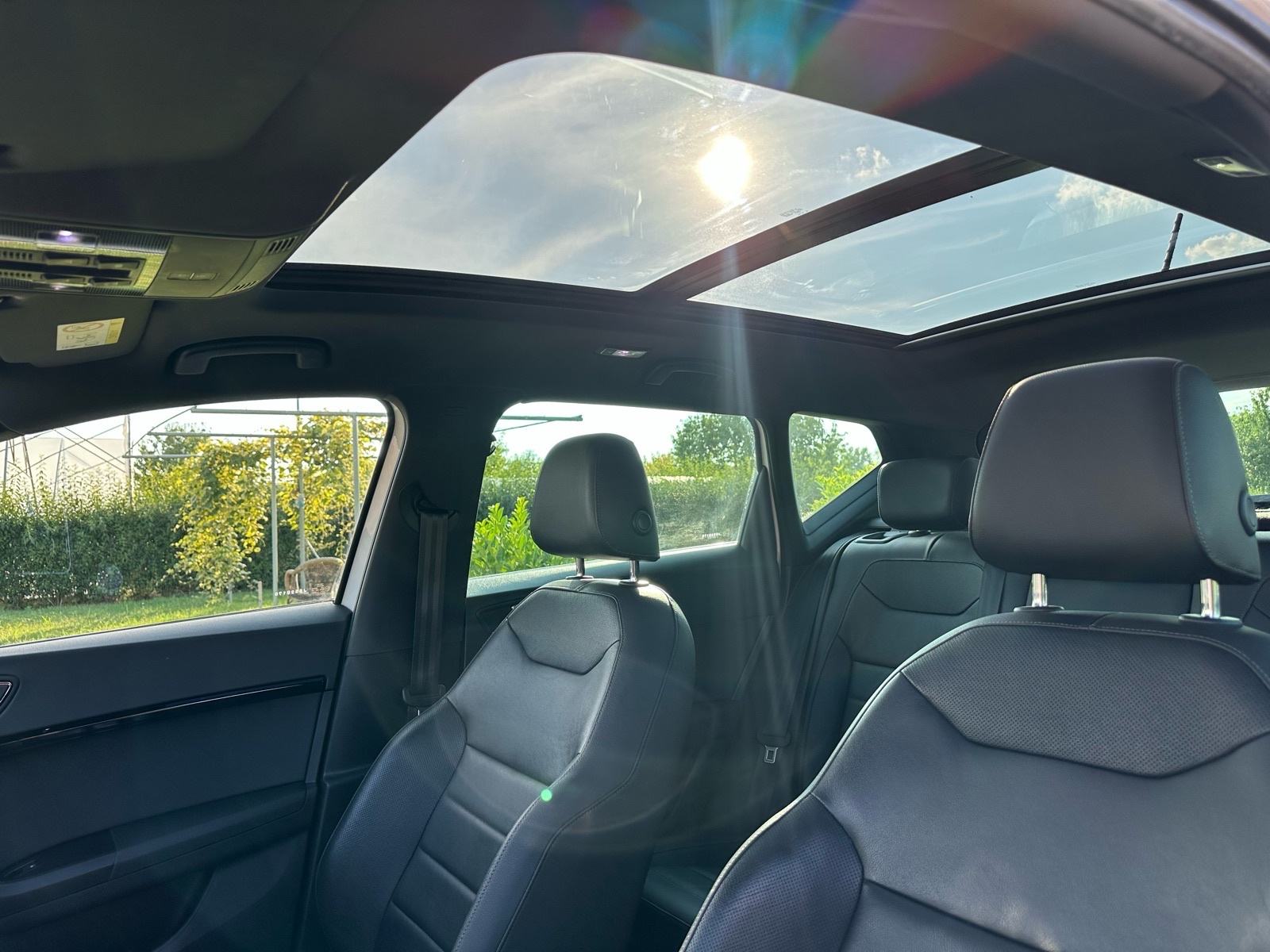 Seat Ateca 2,0 TDI DSG 4x4, PANO, 360 Kamera, Veliki servis, fotografija 18