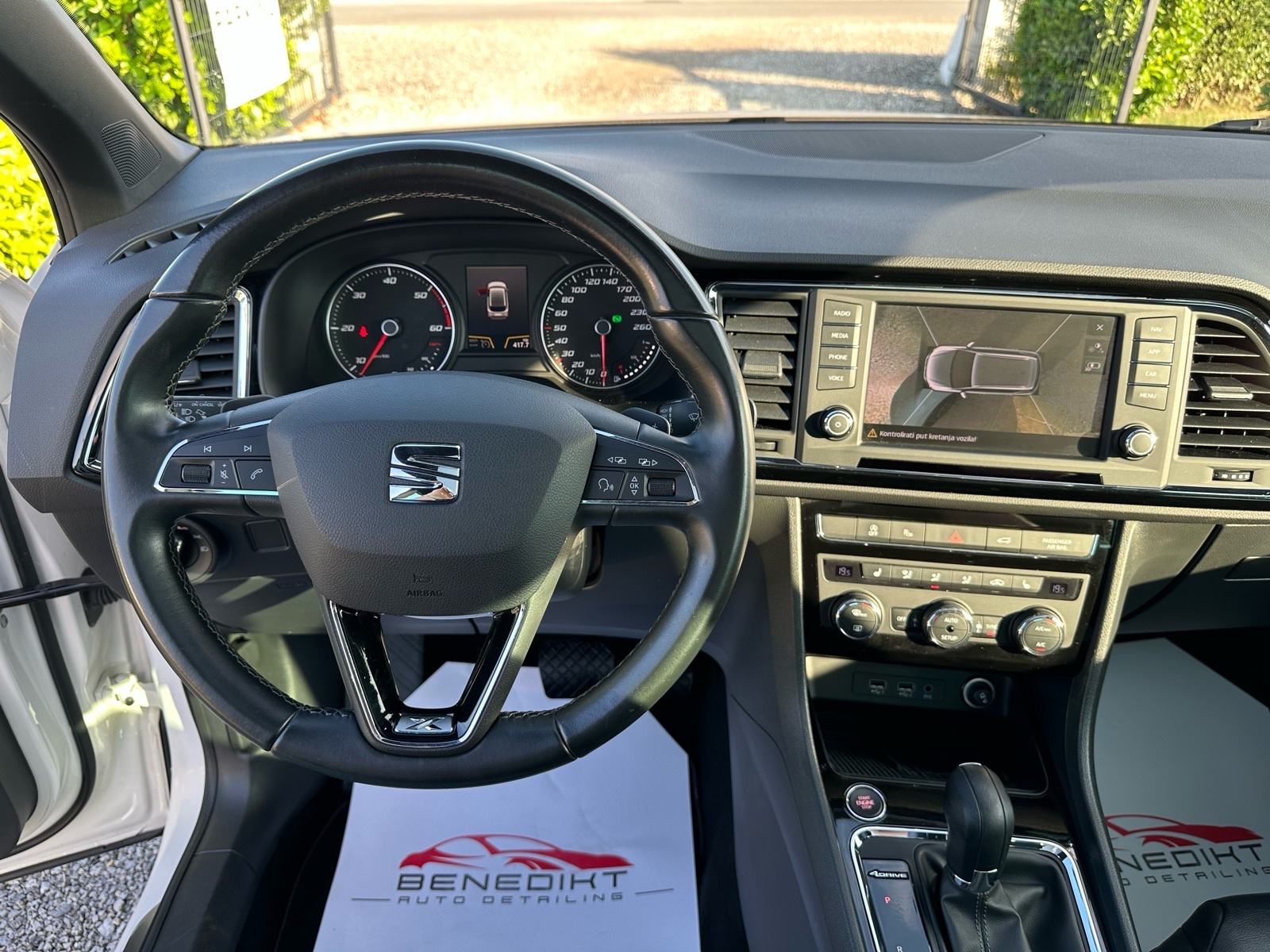 Seat Ateca 2,0 TDI DSG 4x4, PANO, 360 Kamera, Veliki servis, fotografija 13