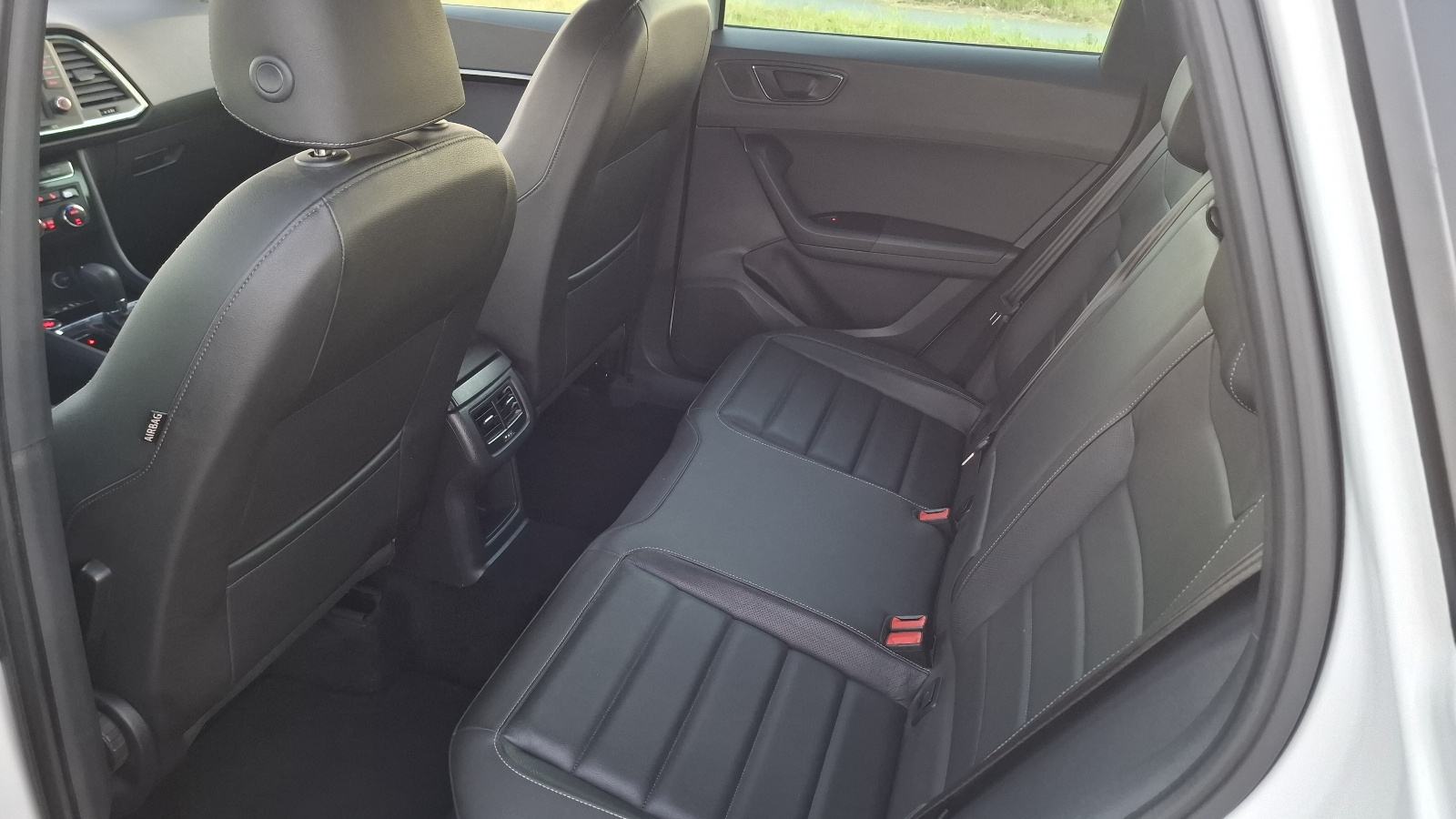Seat Ateca 2,0 TDI DSG XCELLENCE 4x4 KAMERA 360, fotografija 11