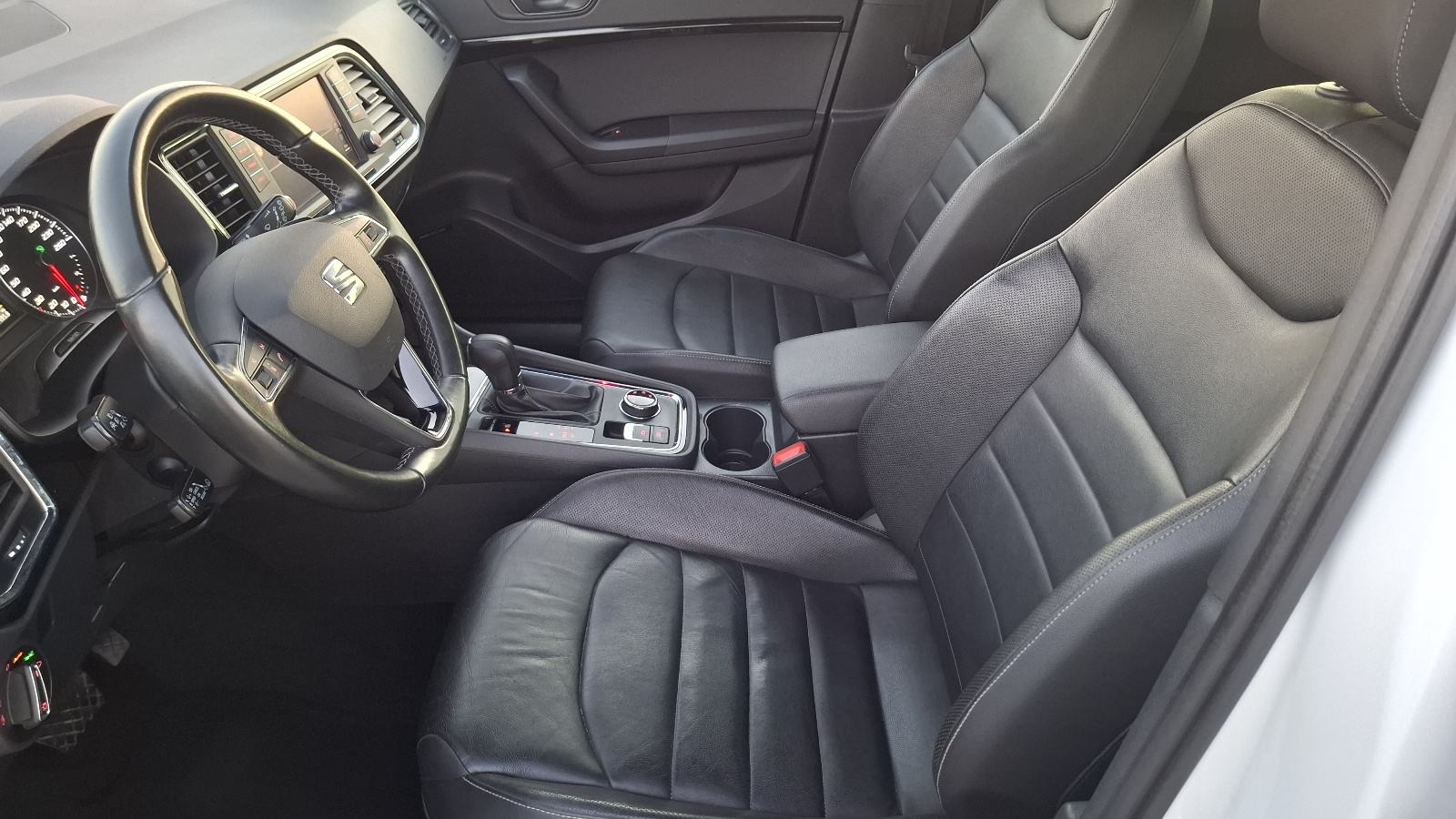 Seat Ateca 2,0 TDI DSG XCELLENCE 4x4 KAMERA 360, fotografija 9