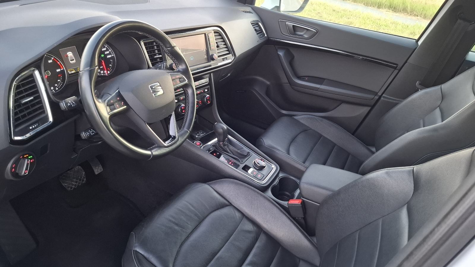 Seat Ateca 2,0 TDI DSG XCELLENCE 4x4 KAMERA 360, fotografija 10