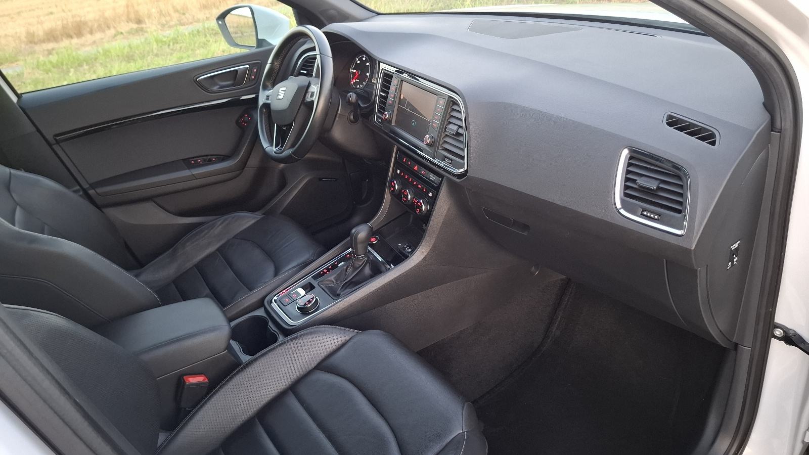 Seat Ateca 2,0 TDI DSG XCELLENCE 4x4 KAMERA 360, fotografija 12