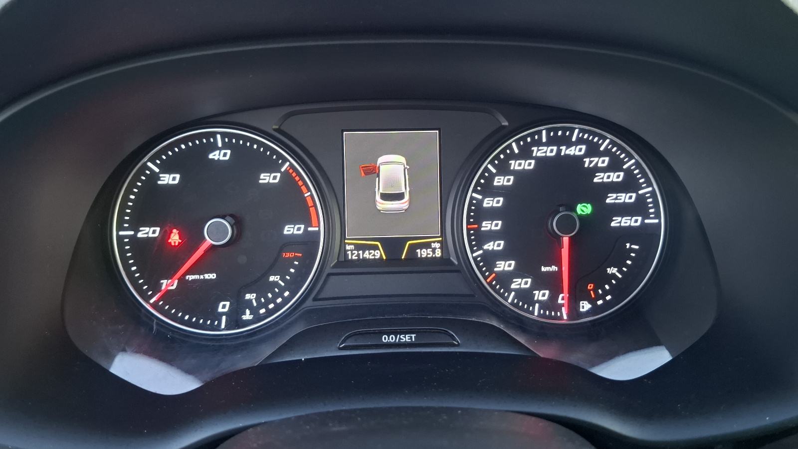 Seat Ateca 2,0 TDI DSG XCELLENCE 4x4 KAMERA 360, fotografija 15