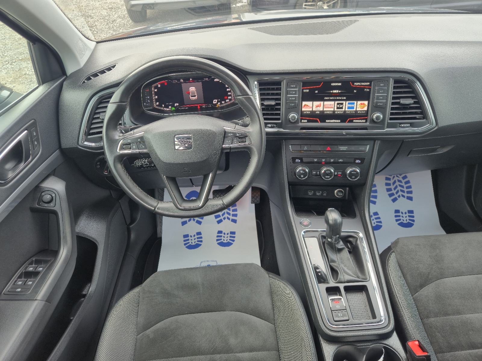 Seat Ateca 2,0 TDI DSG *VIRTUAL*LED*KAMERA*ALCANTARA*NAVI*LEASING, fotografija 13