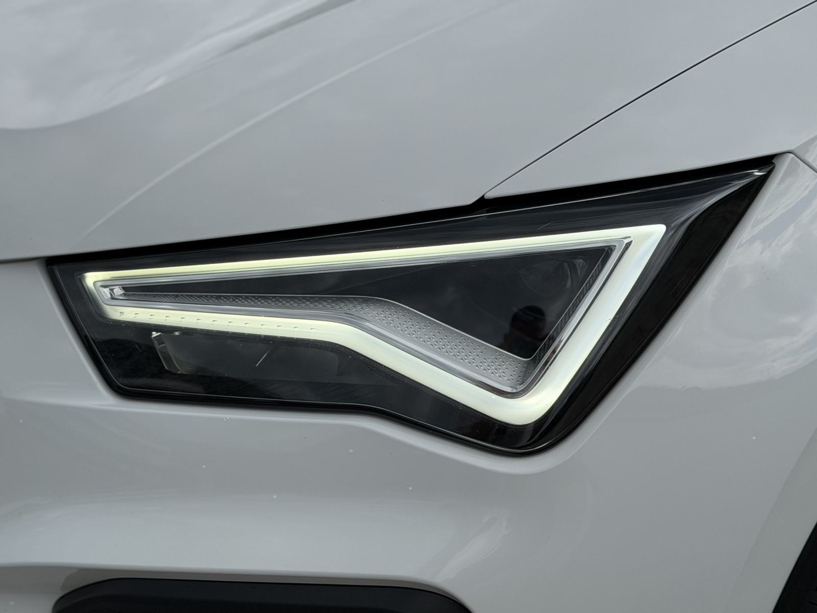 Seat Ateca 2,0 TDI~Full Led~Kamera~Navi~Servisna~Jamstvo, fotografija 11