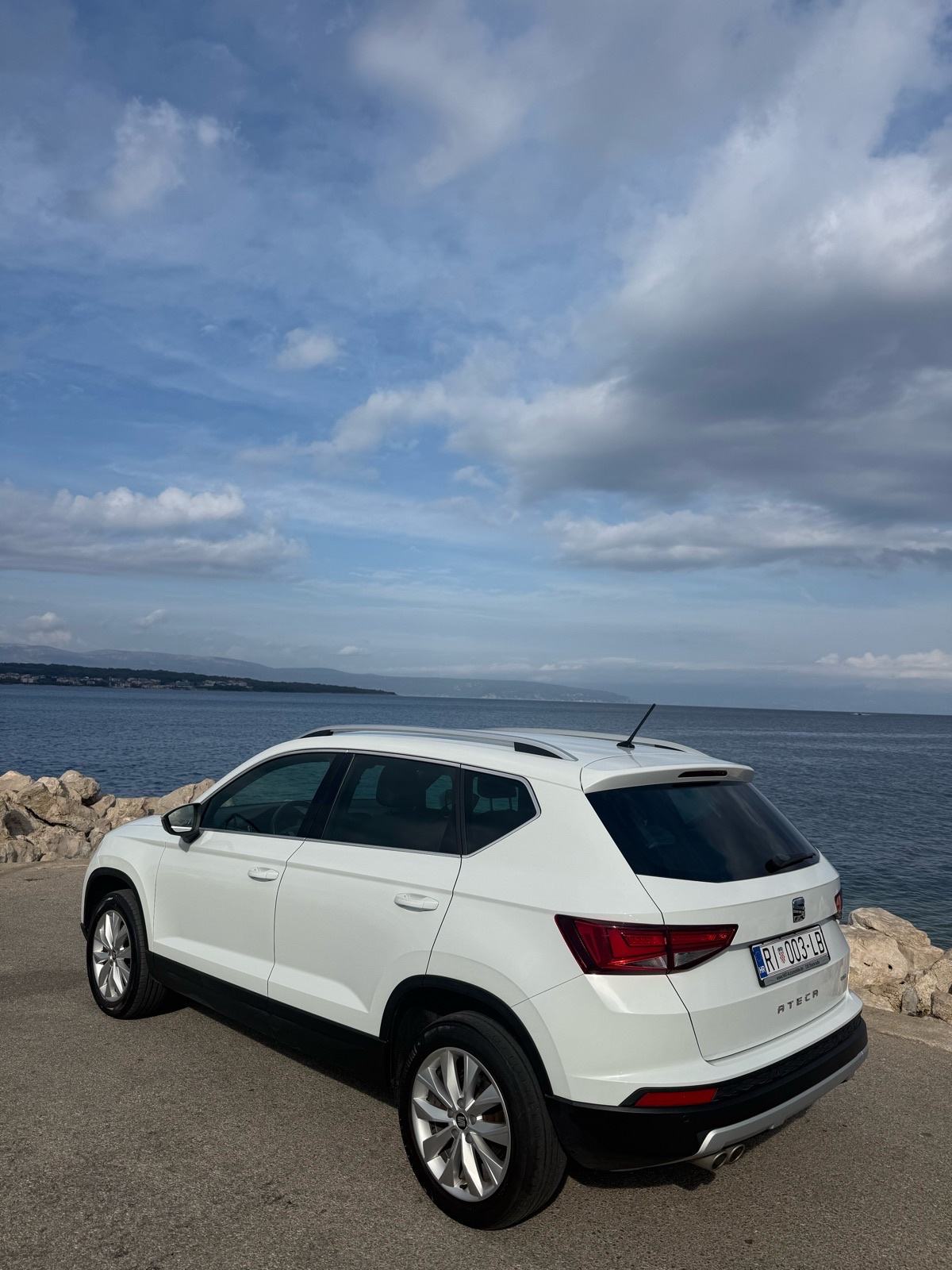 Seat Ateca 2,0 TDI Super stanje, fotografija 8
