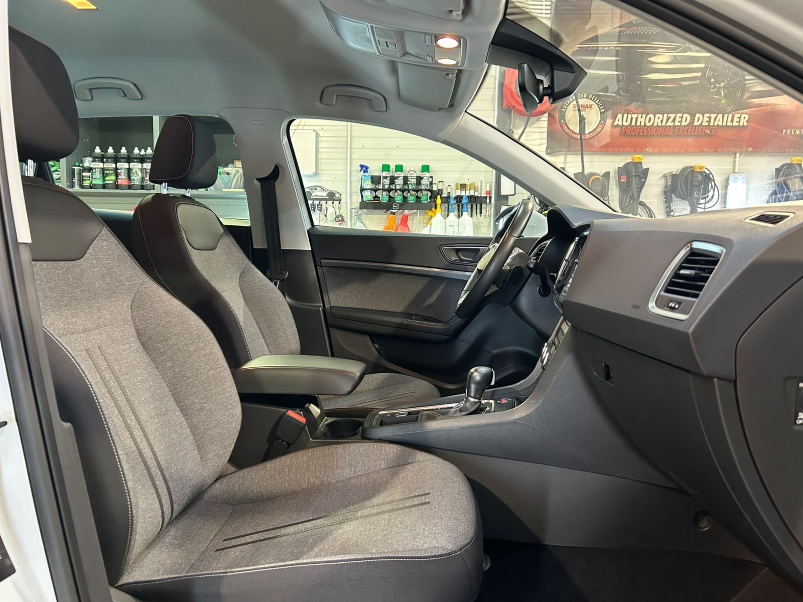 SEAT ATECA STYLE 2,0 TDI 150 KS DSG LED KAMERA U PDV-U 12 MJ JAMSTVO, fotografija 12