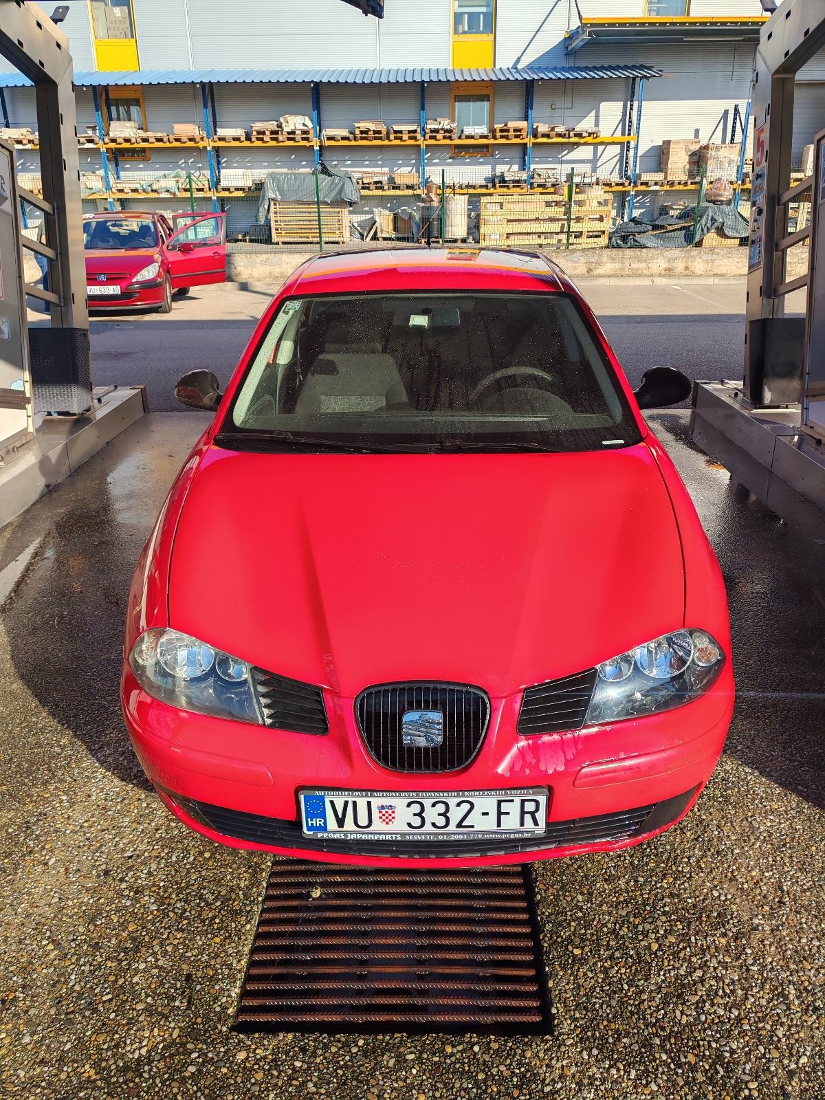Seat Cordoba 1,4 16V, REG. 15.9.2027.,1.vlasnik,119.000km,servisiran, fotografija 1