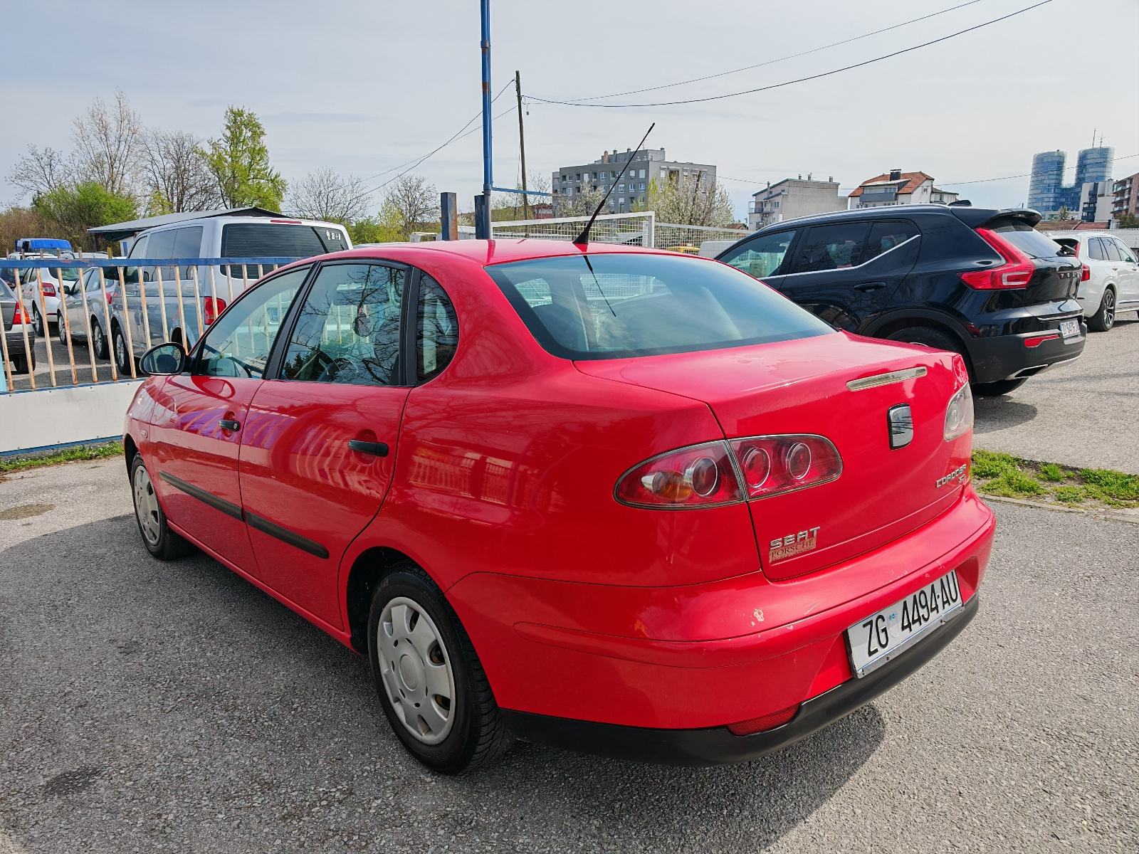 Seat Cordoba 1,9 SDI 2004 1vl. 289 tkm, pogled izvana - slika 4