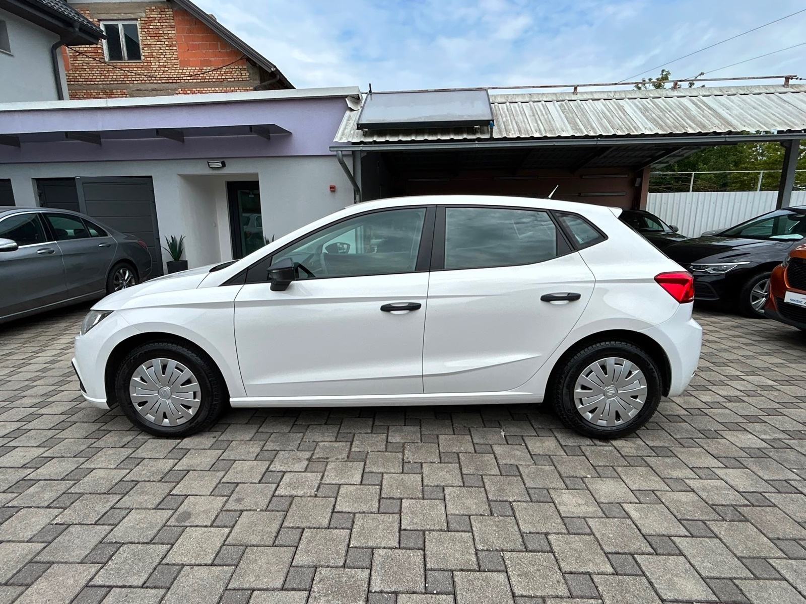 Seat Ibiza 1,0 MPI *garancija na km**HR auto*, fotografija 2