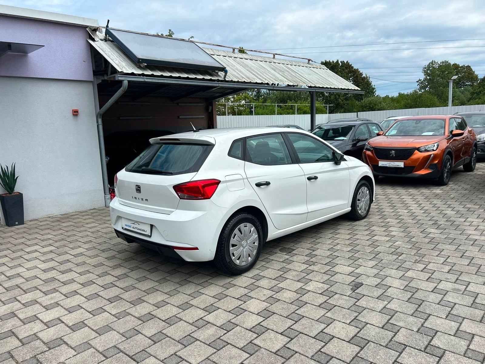 Seat Ibiza 1,0 MPI *garancija na km**HR auto*, fotografija 4