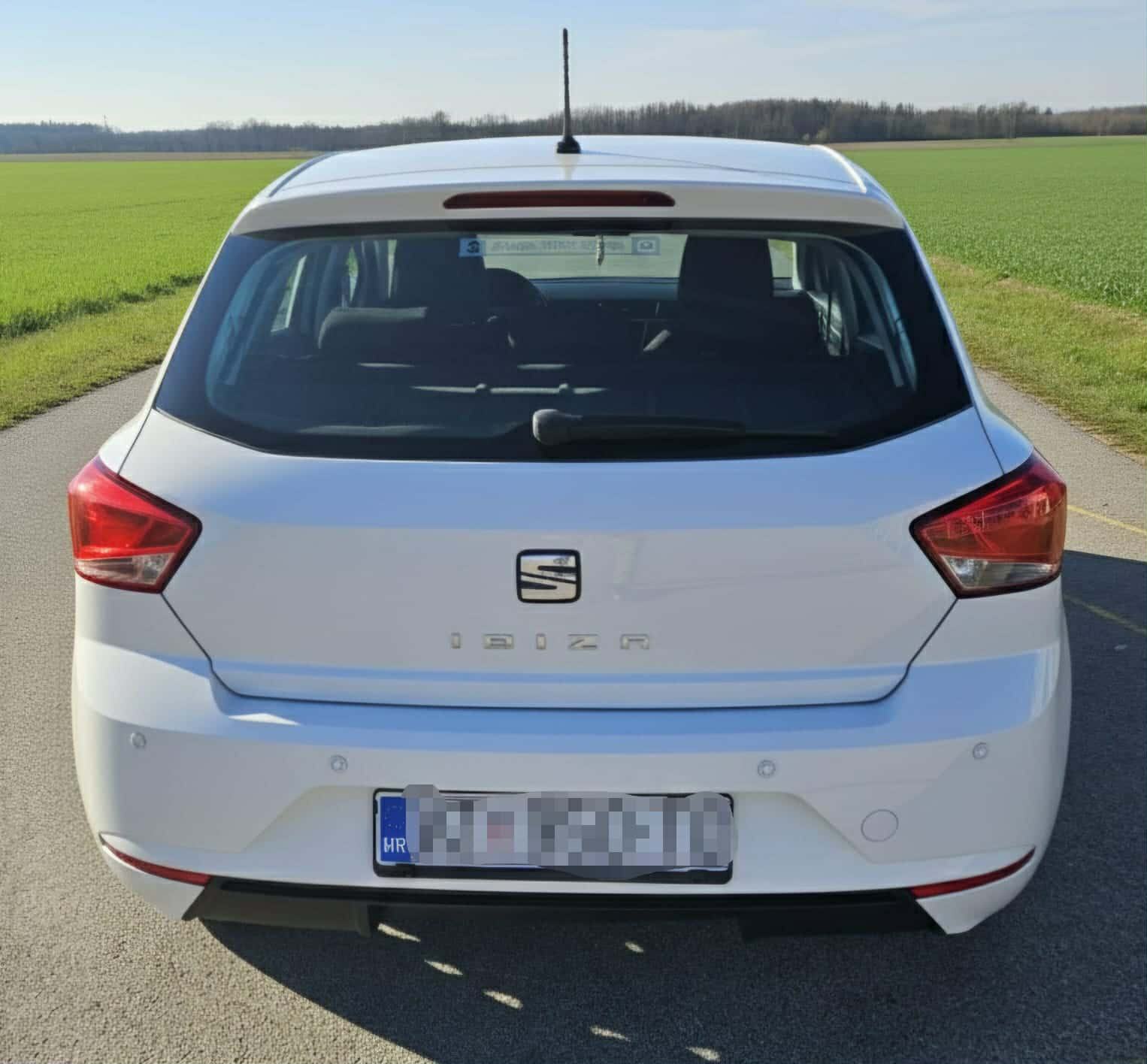 Seat Ibiza 1,0 MPI, fotografija 5