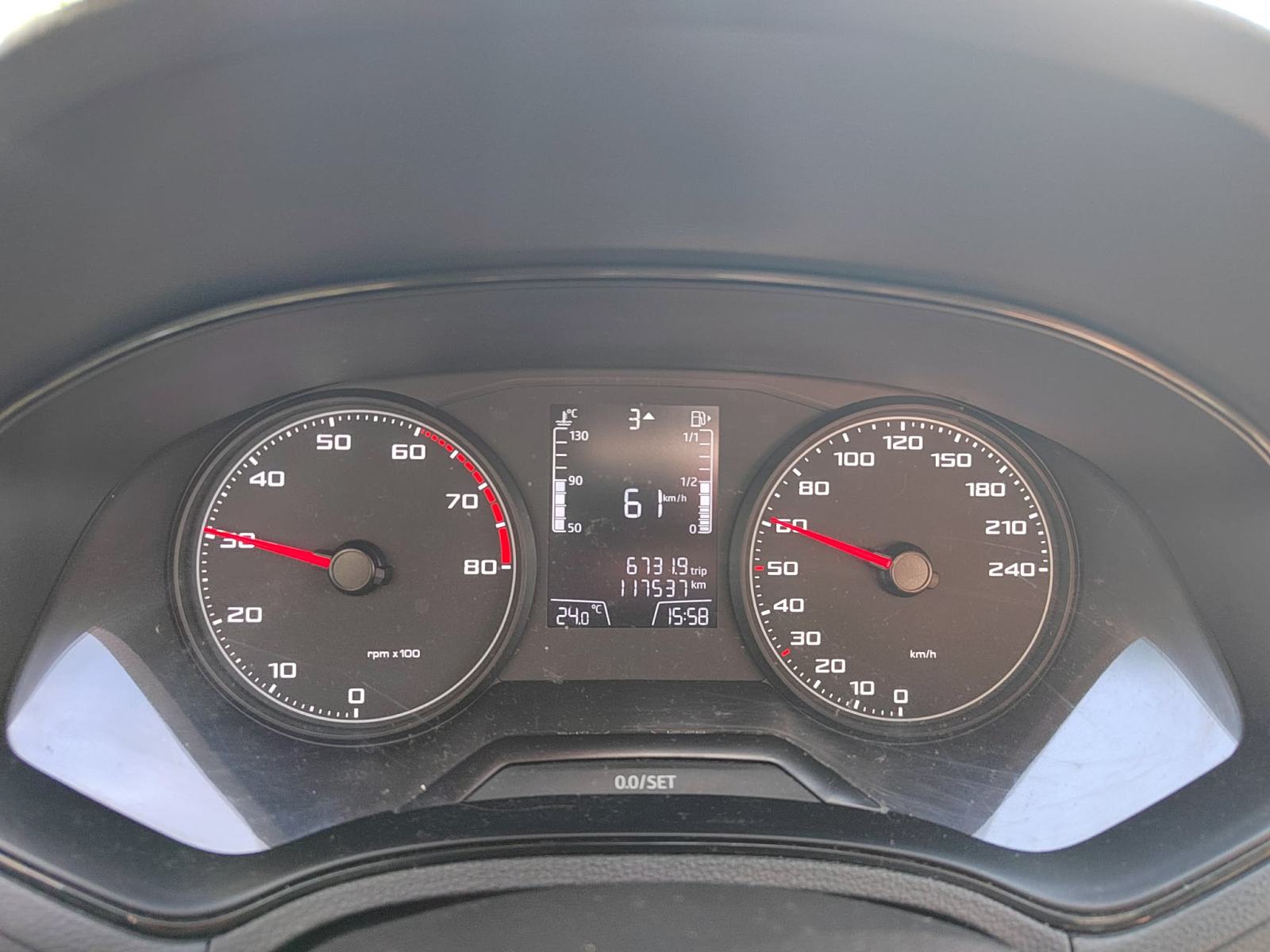 Seat Ibiza 1,0 MPI, fotografija 11