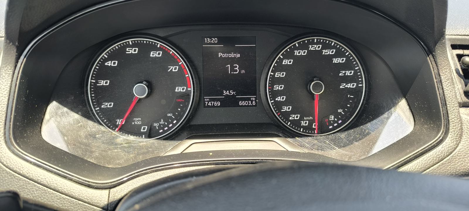 Seat Ibiza 1,0 MPI, fotografija 5