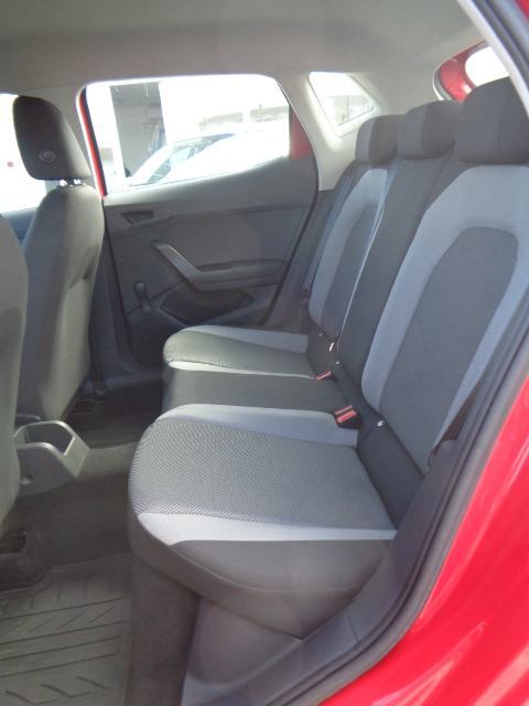 Seat Ibiza 1,0 TSI; 95 KS; HR auto; Klima; Multimedija; Bluetooth.., fotografija 11