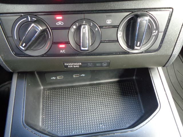 Seat Ibiza 1,0 TSI; 95 KS; HR auto; Klima; Multimedija; Bluetooth.., fotografija 20