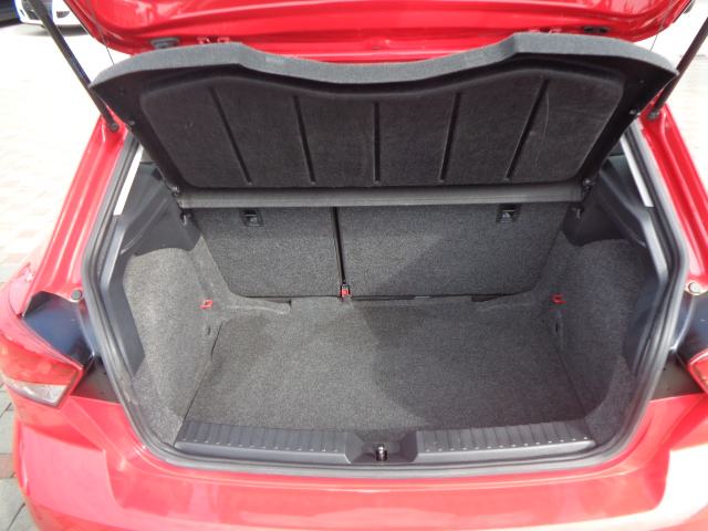 Seat Ibiza 1,0 TSI; 95 KS; HR auto; Klima; Multimedija; Bluetooth.., fotografija 8
