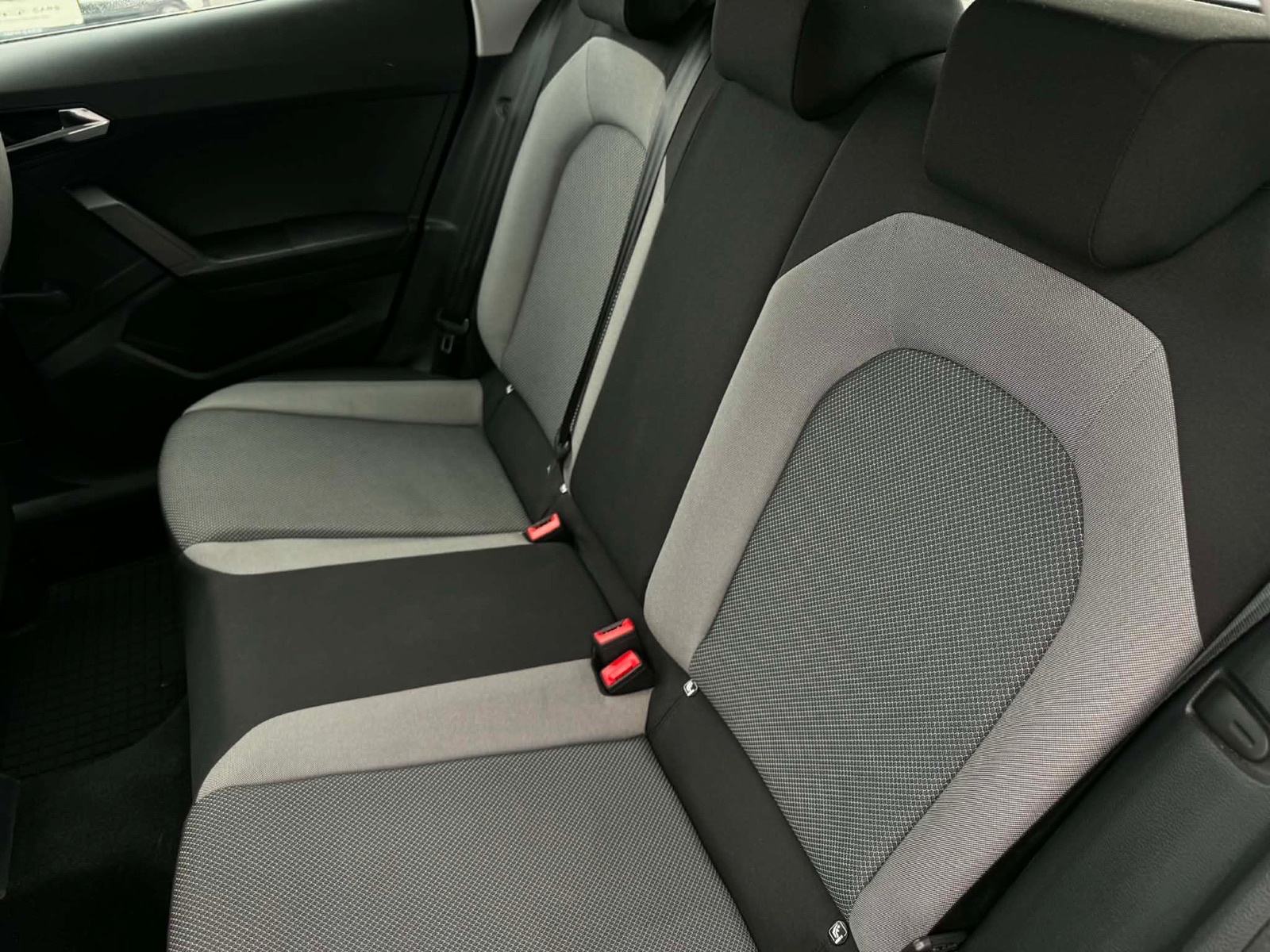 Seat Ibiza 1.0 TSI - LED - NAVI - ALU - ODLIČNA..., fotografija 9