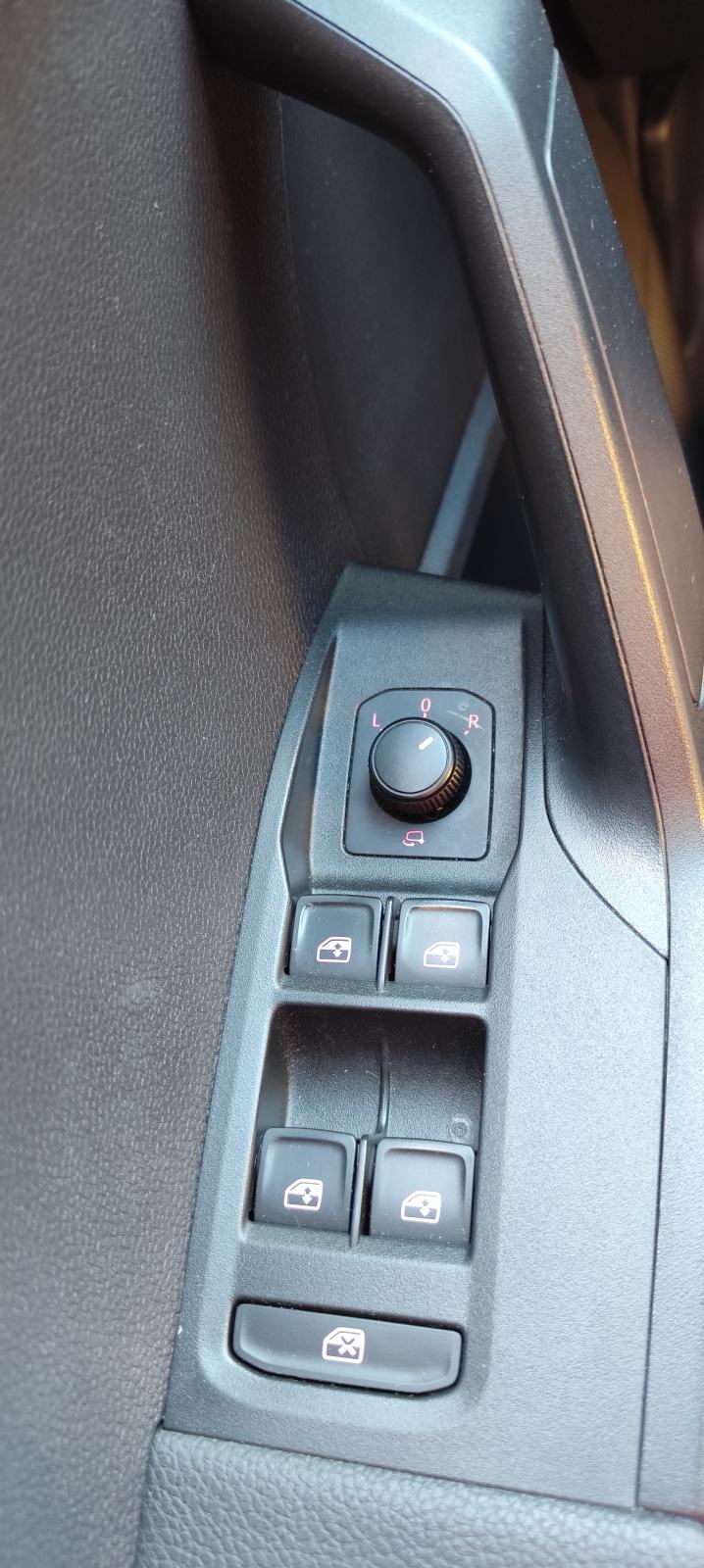 Seat Ibiza 1,0 TSI cool, fotografija 14