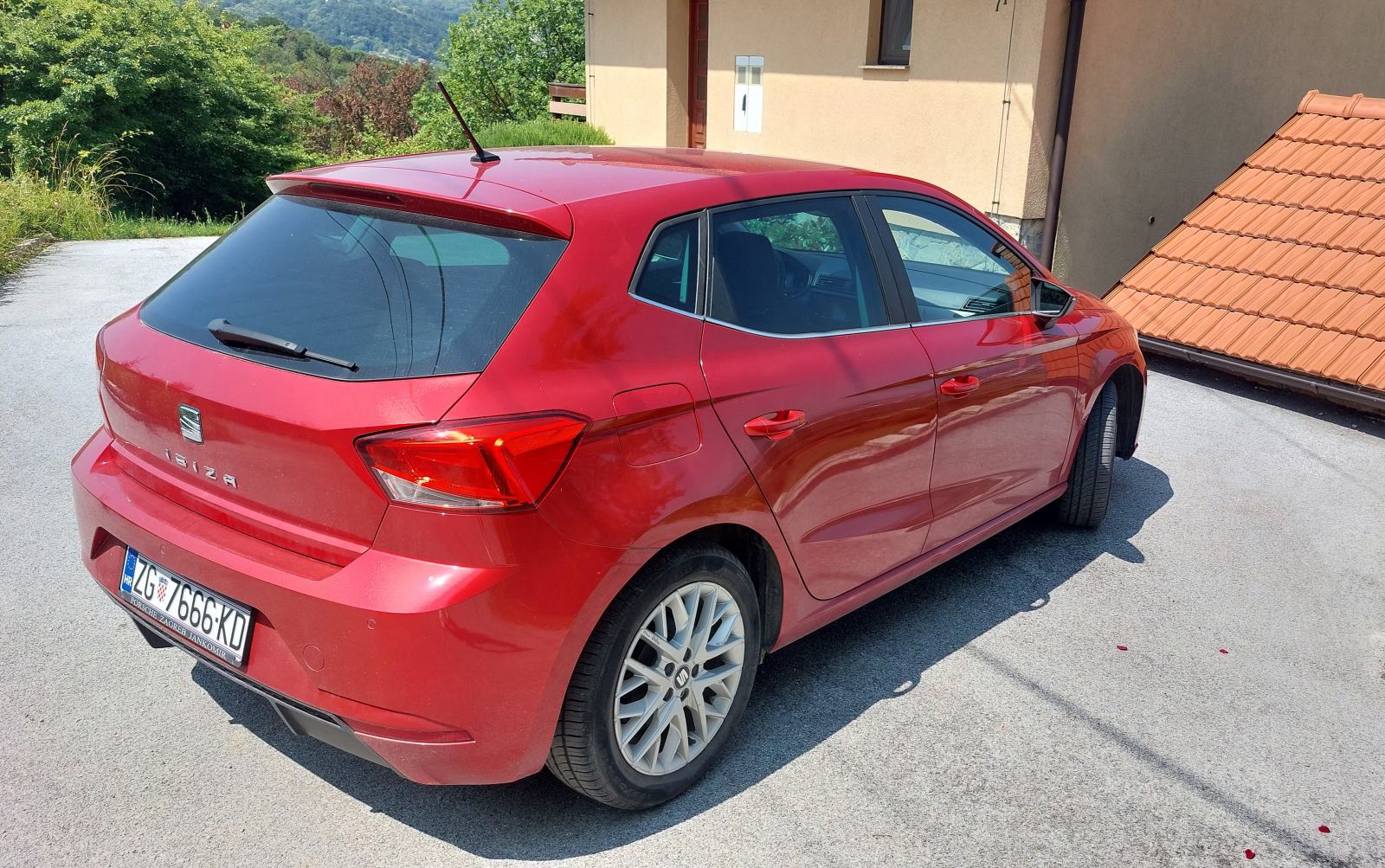Seat Ibiza 1,0 TSI cool, fotografija 3