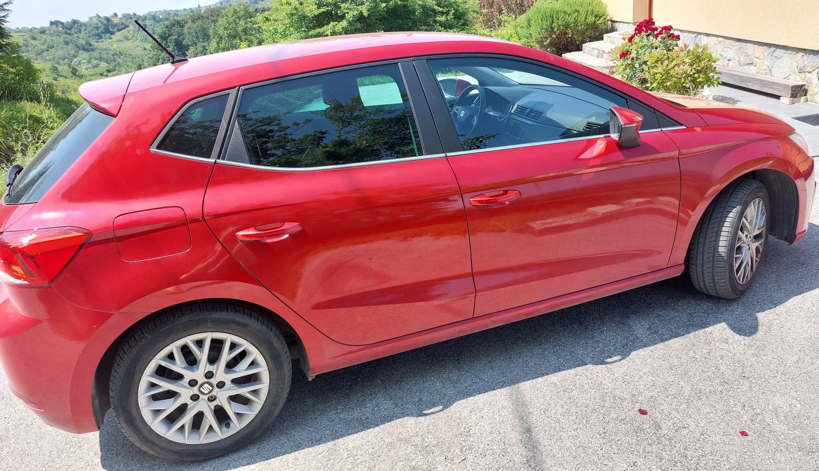 Seat Ibiza 1,0 TSI cool, fotografija 2