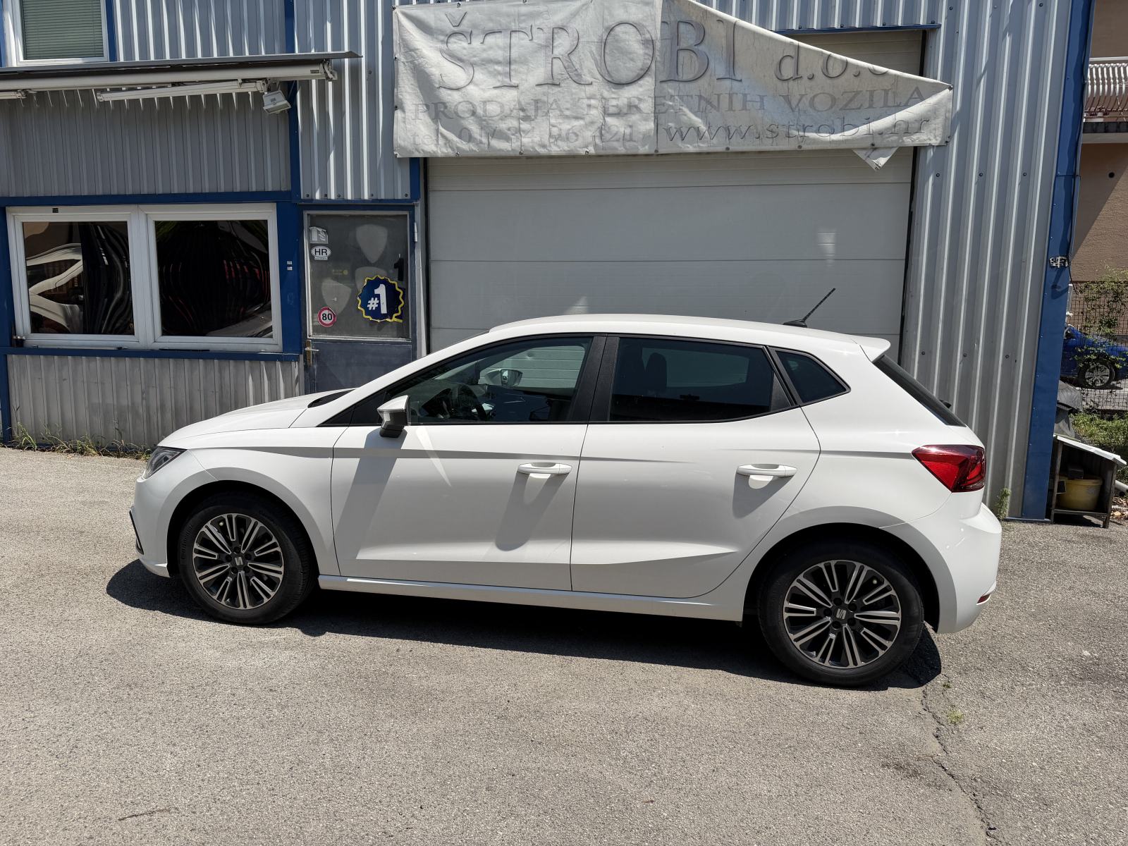 Seat Ibiza 1,0 TSI STYLE LED KAMERA NIJE UVOZ, fotografija 3