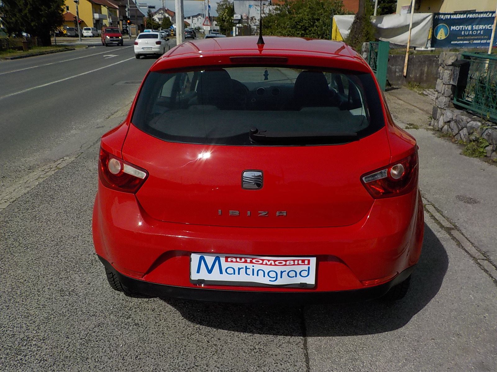 Seat Ibiza 1,2 12v⭐️HR AUTO⭐️KLIMA⭐️REG.5/2027⭐️DOBRO STANJE⭐️, fotografija 6