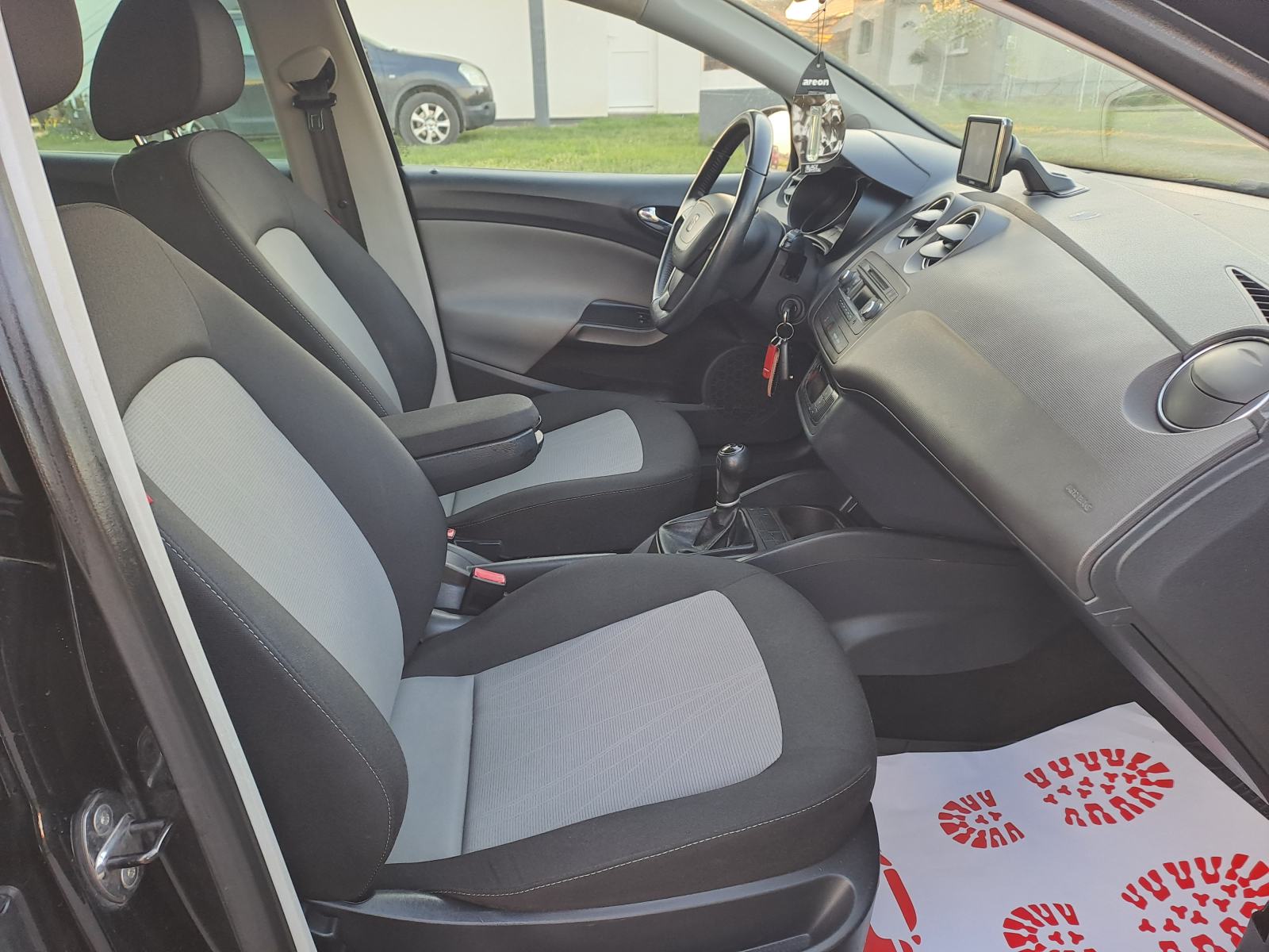 Seat Ibiza 1,2 TDI-2014god.mod.-NAVIGACIJA-,alu,climatonic,KARTICE, fotografija 10