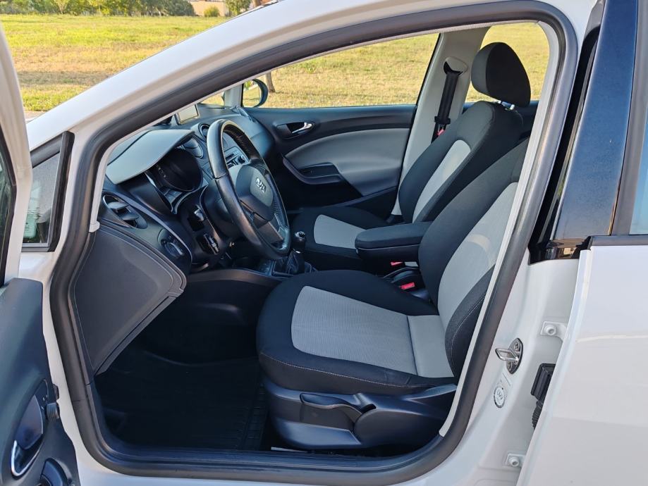 Seat Ibiza 1,2 TDI,2014 GOD,161000 KM,KLIMA,KARTICE, fotografija 8