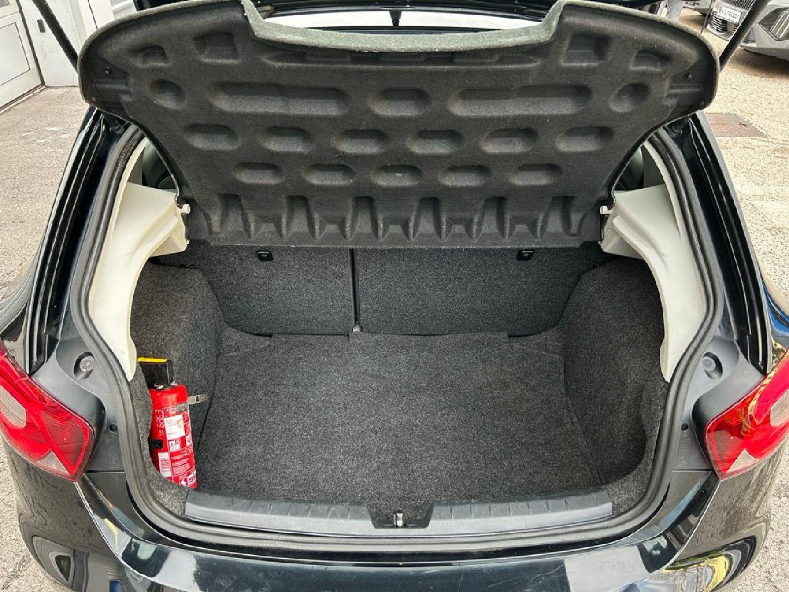 Seat Ibiza TDI - 2014 - 130000 KM - SERVISNA - GARANCIJA - REG 1 GOD!, fotografija 19