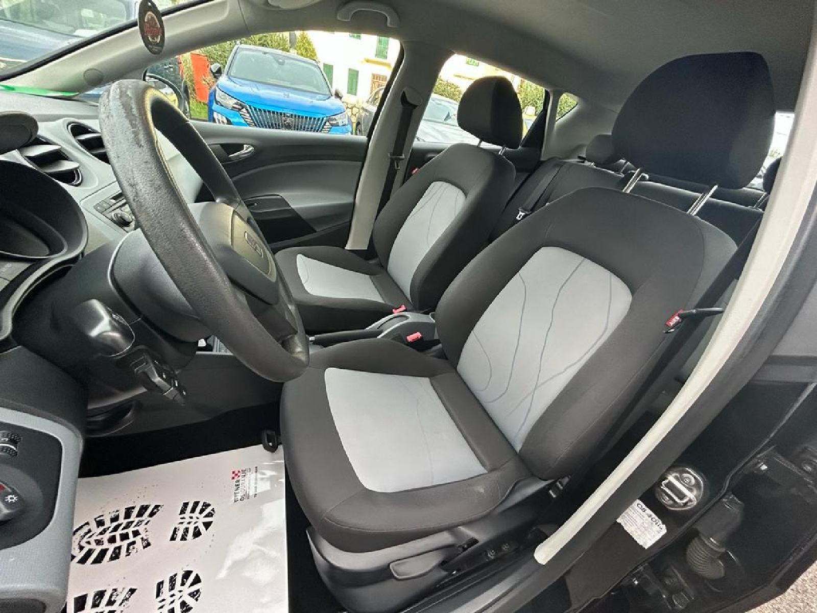 Seat Ibiza TDI - 2014 - 130000 KM - SERVISNA - GARANCIJA - REG 1 GOD!, fotografija 14