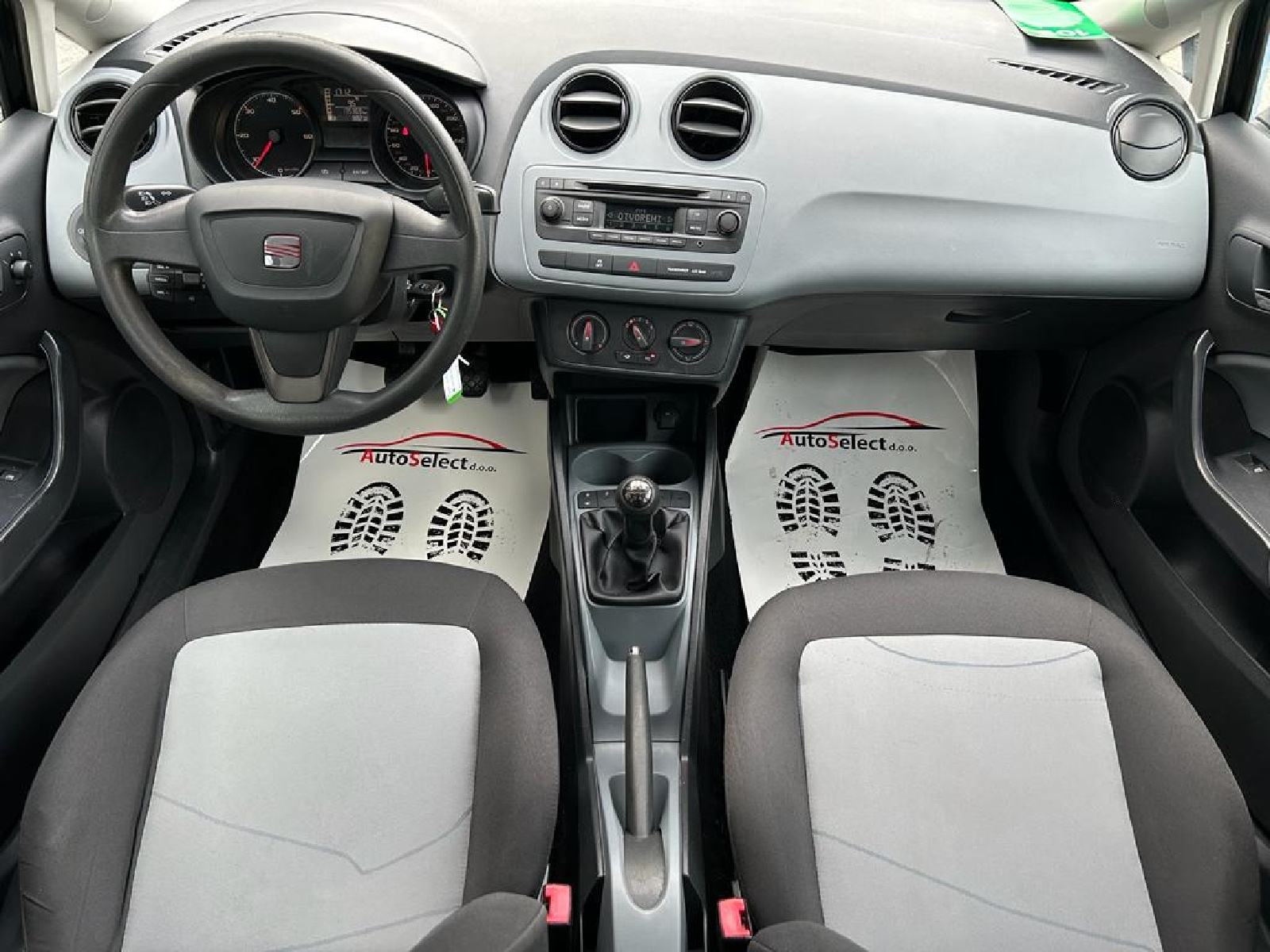 Seat Ibiza TDI - 2014 - 130000 KM - SERVISNA - GARANCIJA - REG 1 GOD!, fotografija 10