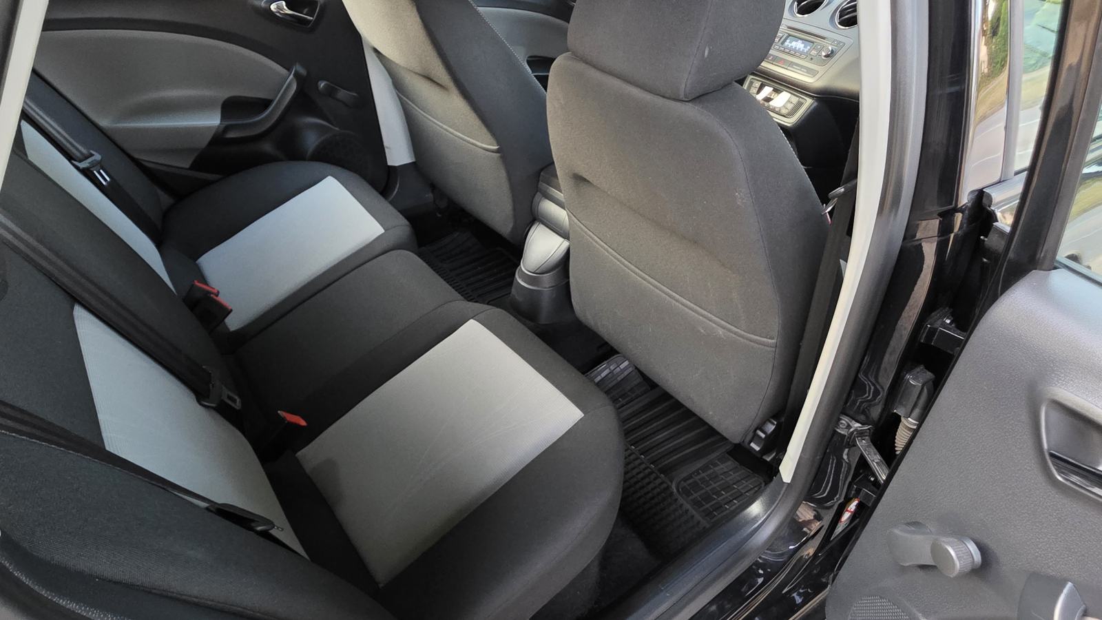 Seat Ibiza 1.2 TDI, klima, tempo, alu, gr. sjedala, TOP STANJE..., fotografija 17