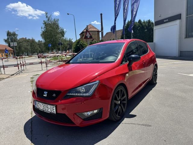 Seat Ibiza 1,2 TSI FR DANA 30.06.2026 CIJENA SMANJENA ZA 1000 EUR !!!!, fotografija 2