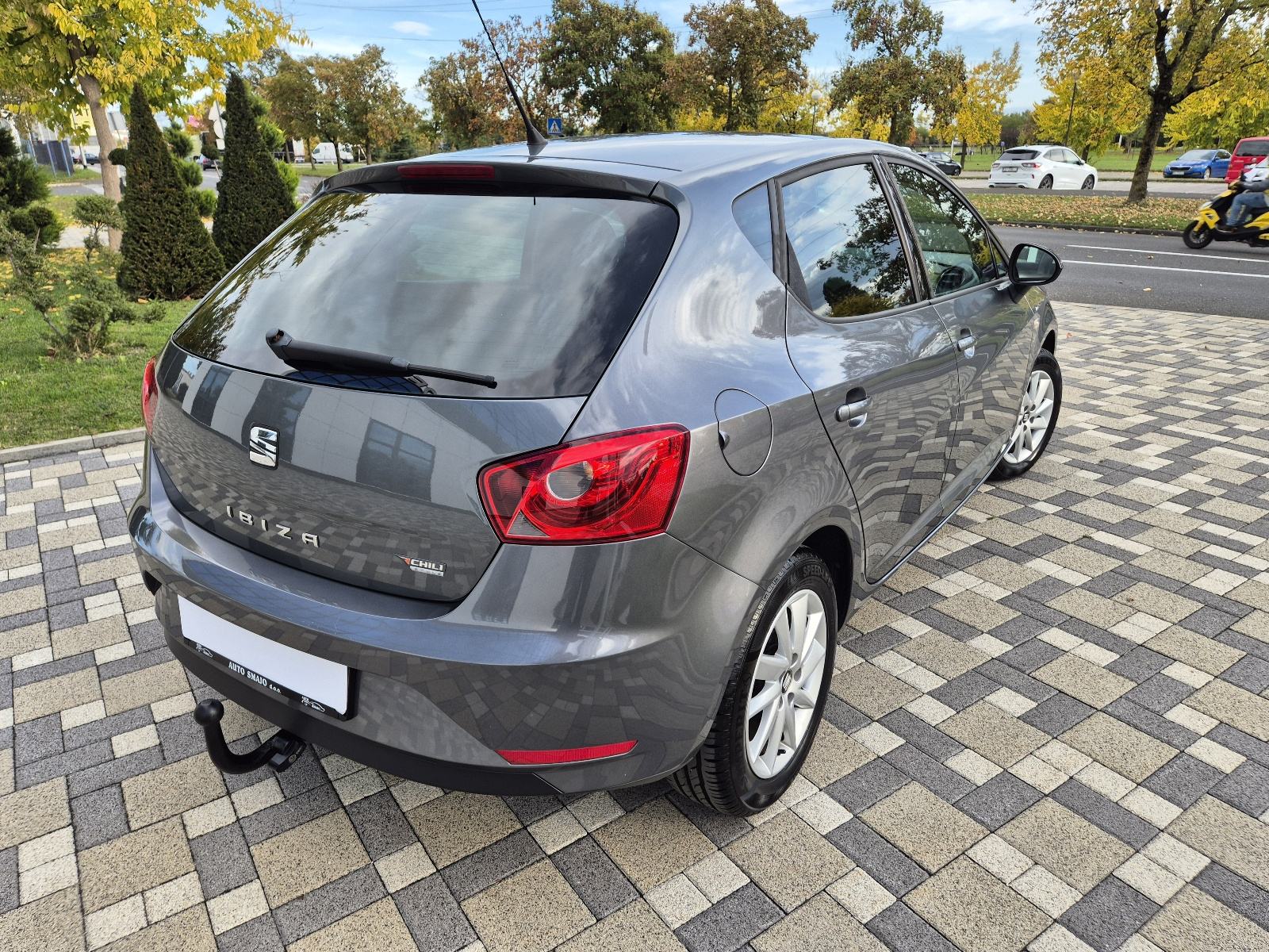 Seat Ibiza 1,2 **CHILI STYLE**DIG.KLIMA**ALU**SERVISNA**REG 1 GOD**, fotografija 10