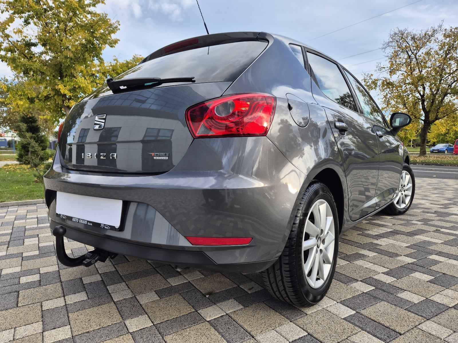 Seat Ibiza 1,2 **CHILI STYLE**DIG.KLIMA**ALU**SERVISNA**REG 1 GOD**, fotografija 11