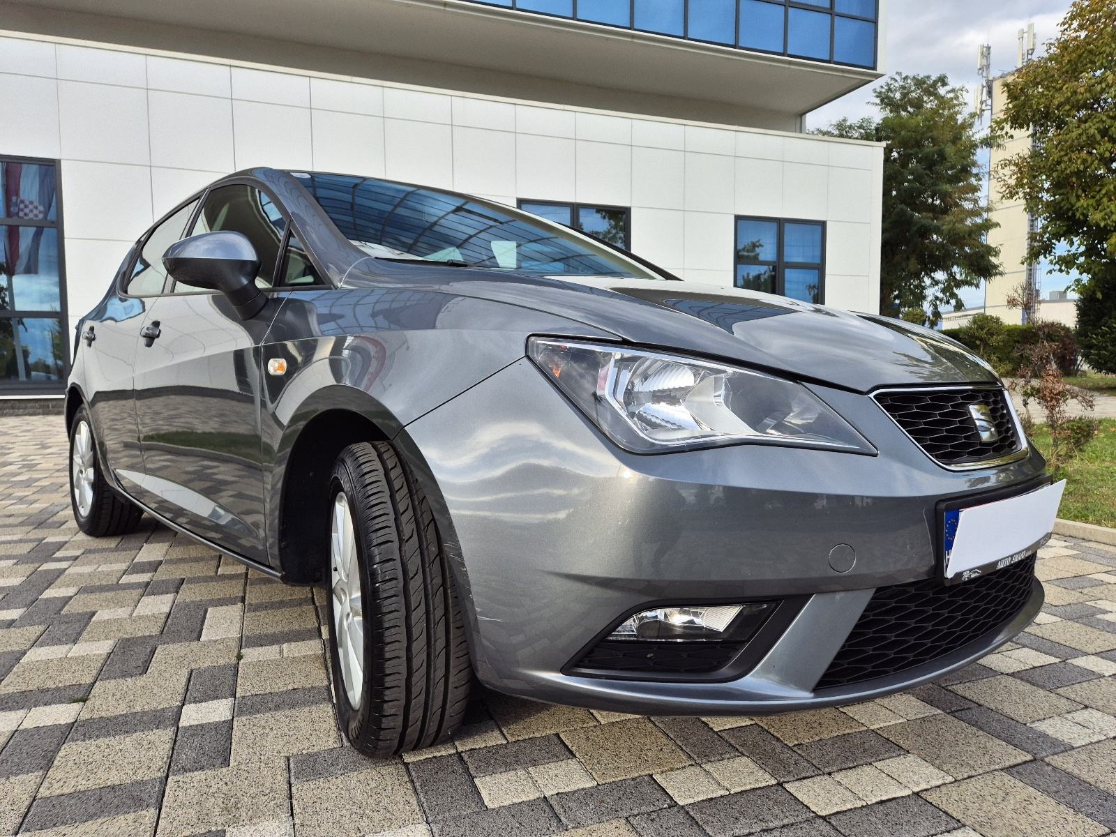 Seat Ibiza 1,2 **CHILI STYLE**DIG.KLIMA**ALU**SERVISNA**REG 1 GOD**, fotografija 15
