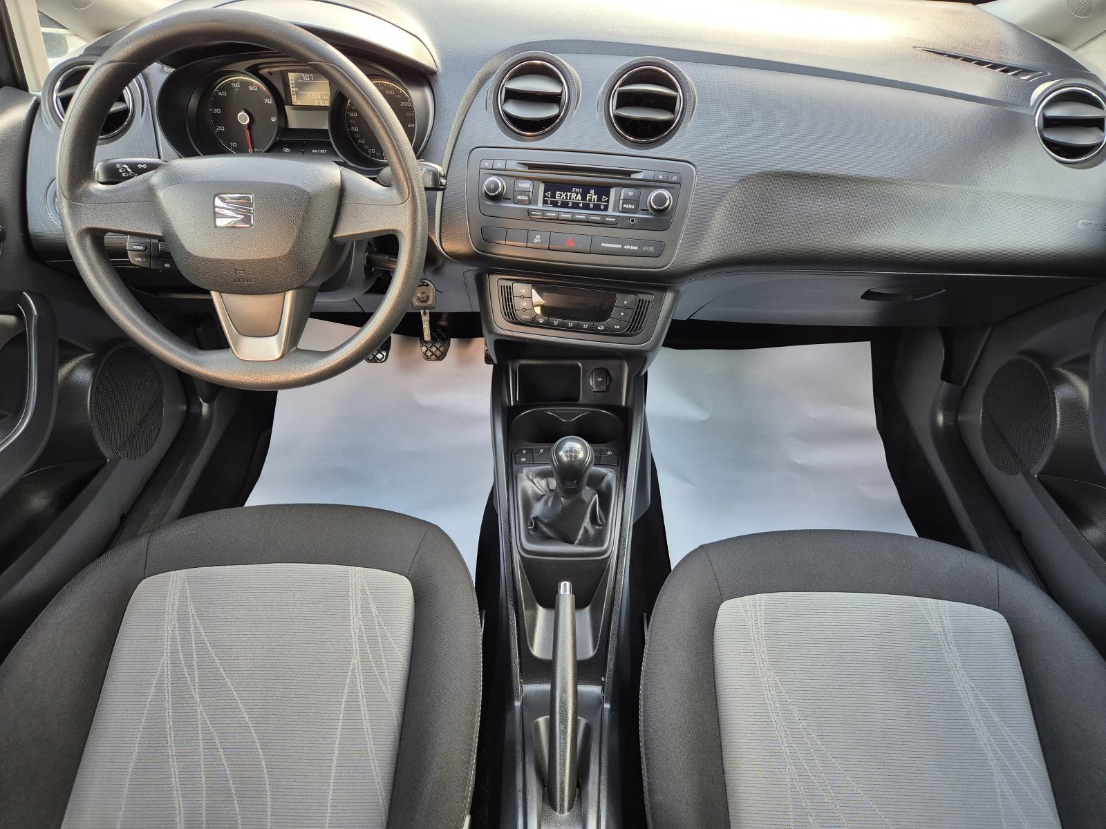 Seat Ibiza 1,2 **CHILI STYLE**DIG.KLIMA**ALU**SERVISNA**REG 1 GOD**, fotografija 20