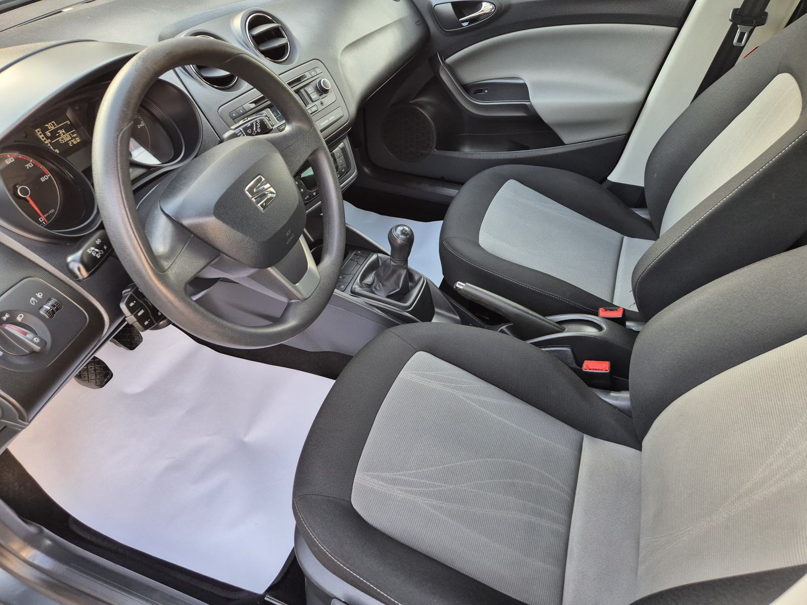 Seat Ibiza 1,2 **CHILI STYLE**DIG.KLIMA**ALU**SERVISNA**REG 1 GOD**, fotografija 18