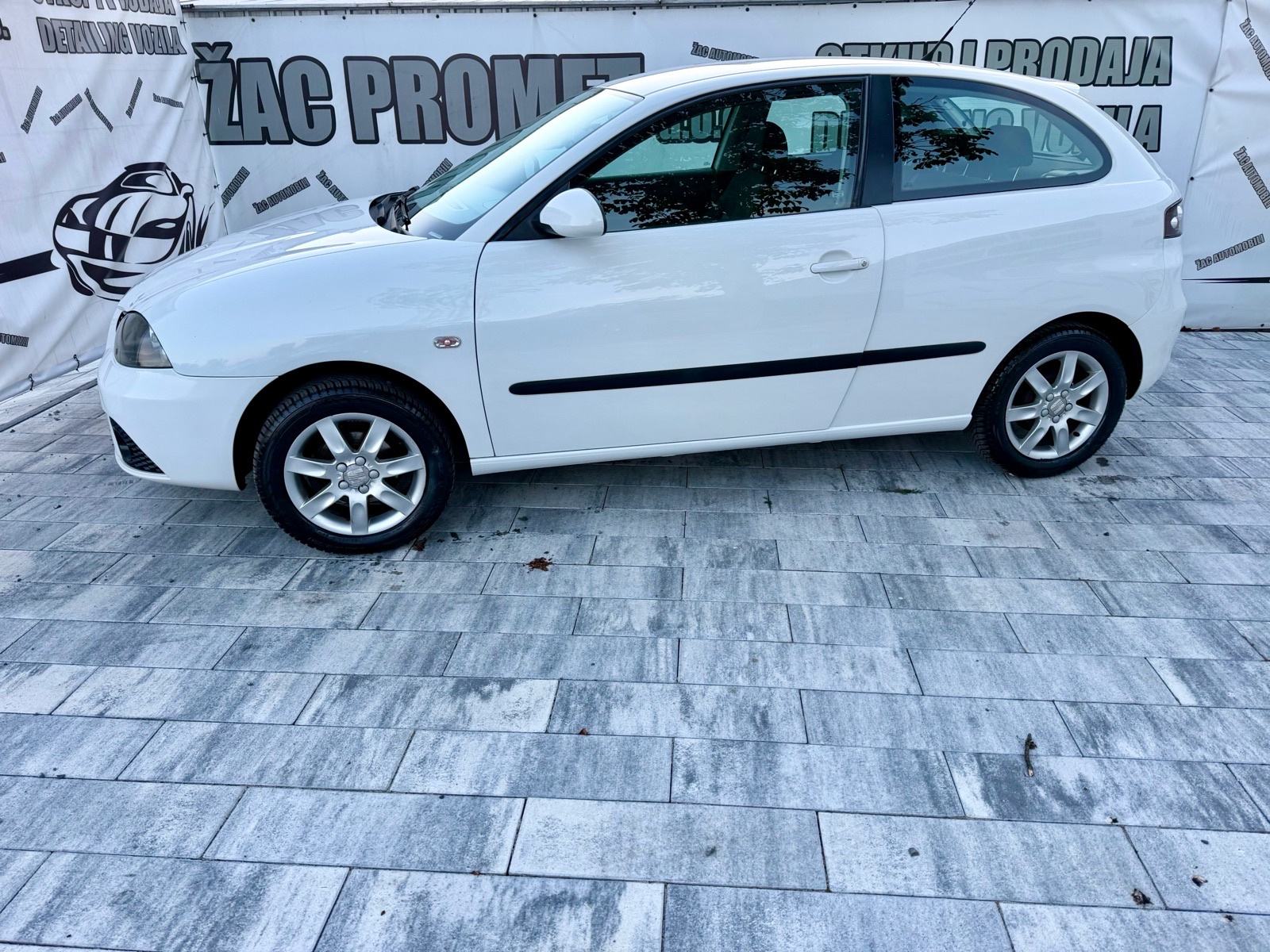 Seat Ibiza 1,4 16V = 198 TKM= KO NOV ** KRED- KART ** HR- AUTO, fotografija 5