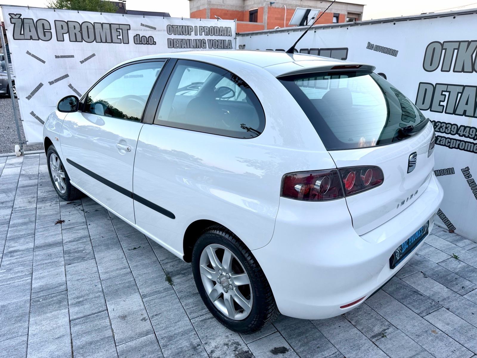 Seat Ibiza 1,4 16V = 198 TKM= KO NOV ** KRED- KART ** HR- AUTO, fotografija 6