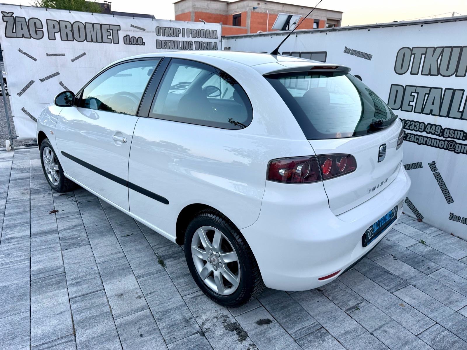 Seat Ibiza 1,4 16V = 198 TKM= KO NOV ** KRED- KART ** HR- AUTO, fotografija 13
