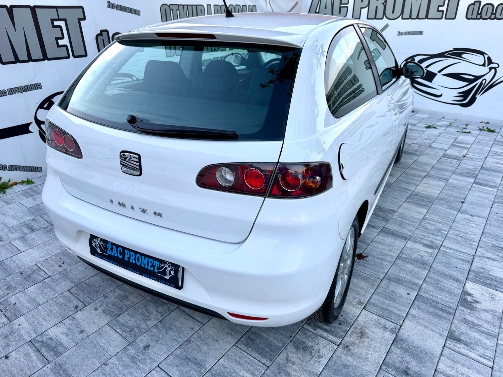 Seat Ibiza 1,4 16V = 198 TKM= KO NOV ** KRED- KART ** HR- AUTO, fotografija 18